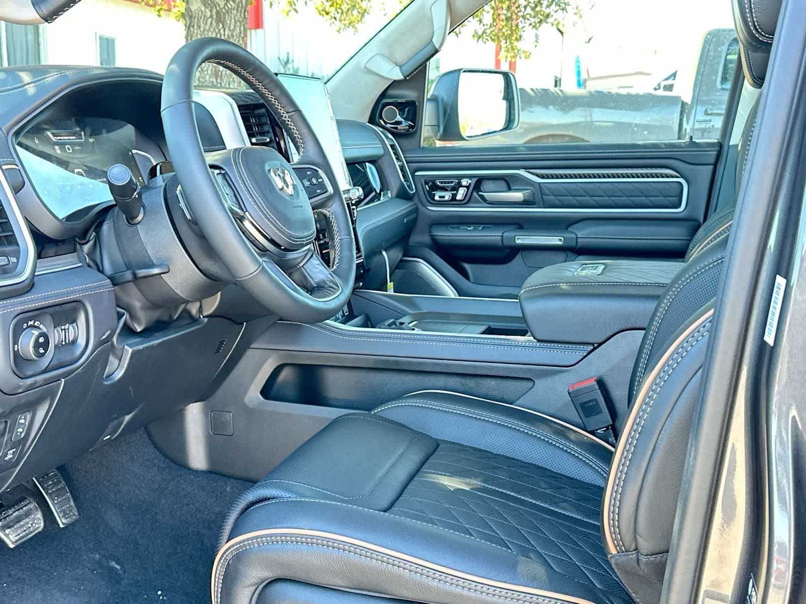 Thumbnail: 2026 RAM 1500 - 18