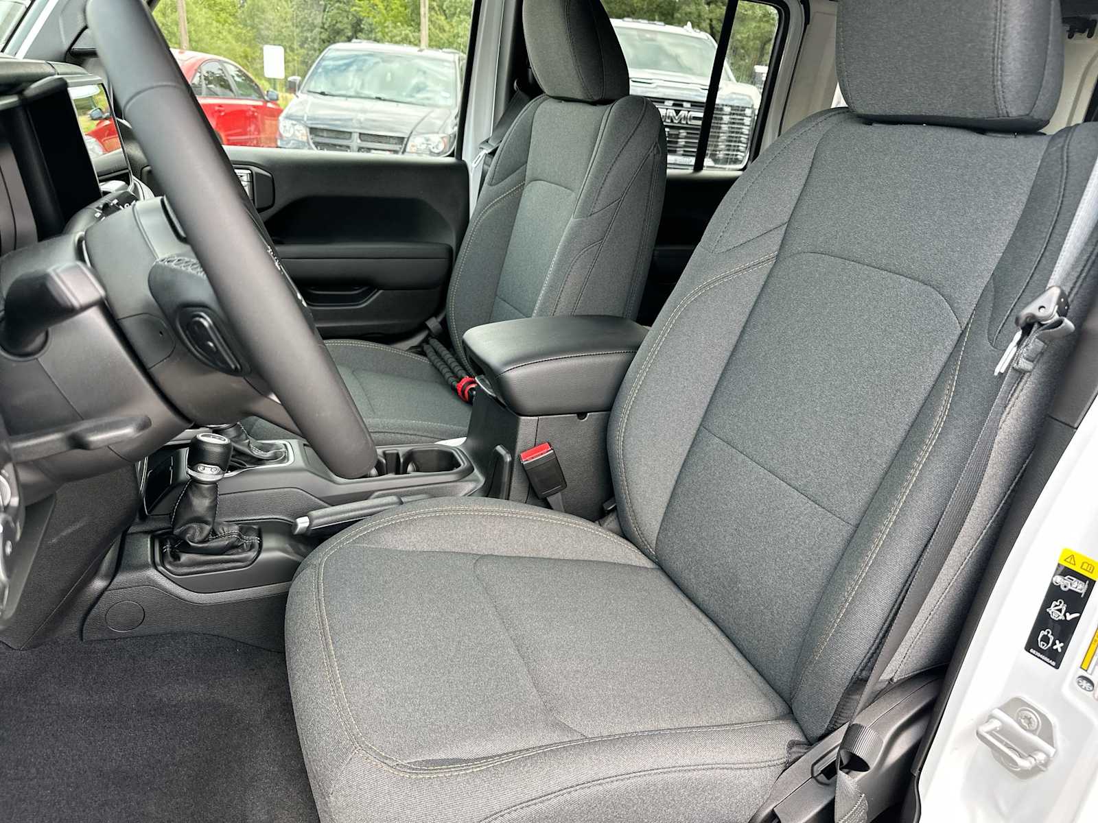 Thumbnail: 2025 Jeep Wrangler - 17