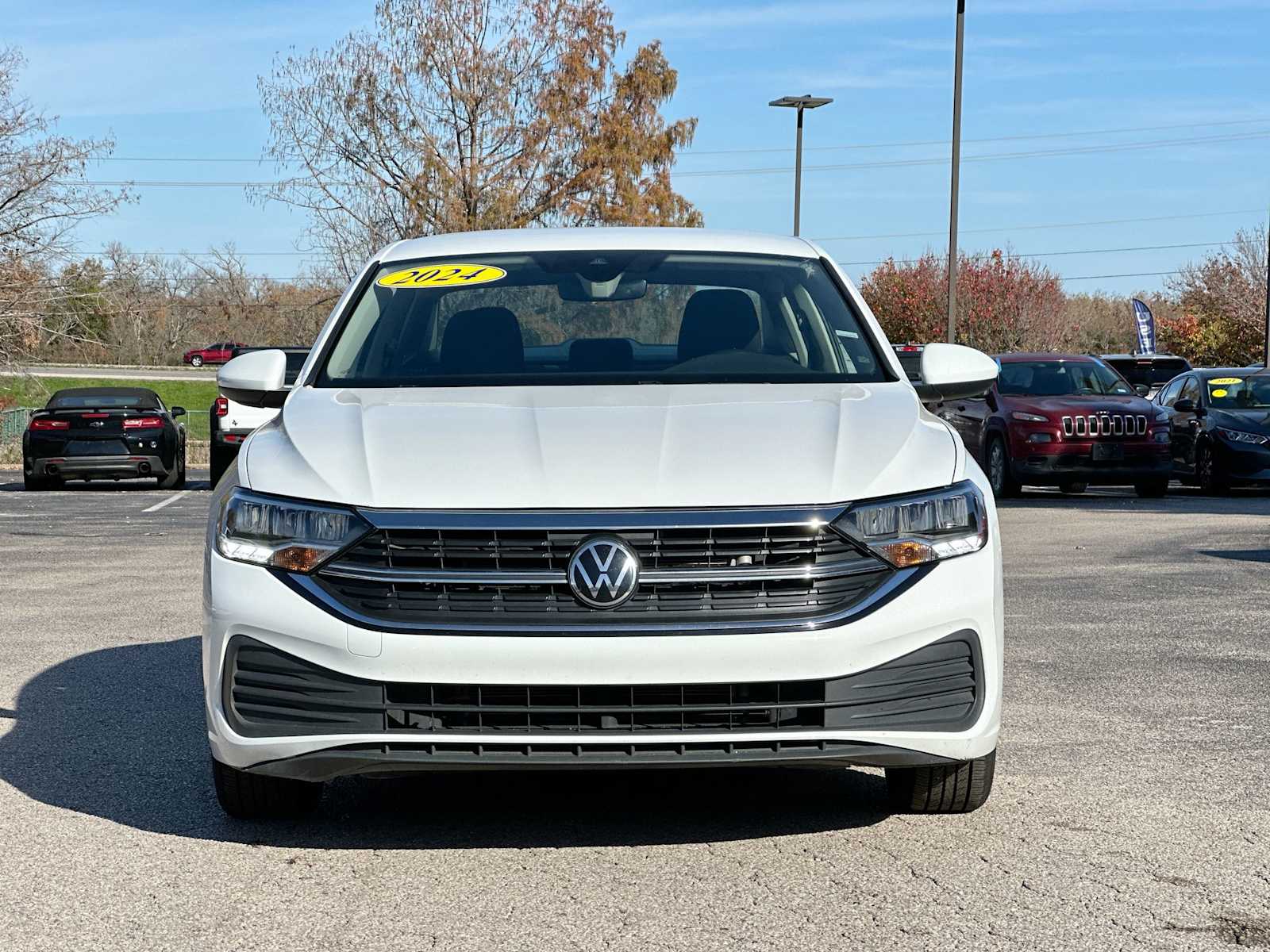 Thumbnail: 2024 Volkswagen Jetta - 10