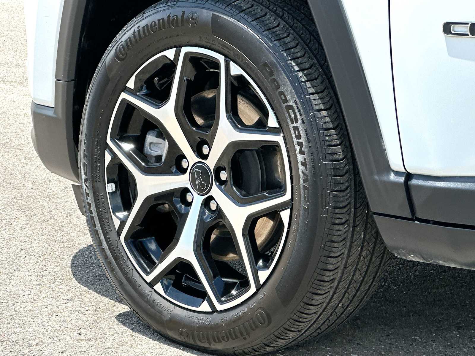 Thumbnail: 2025 Jeep Compass - 10