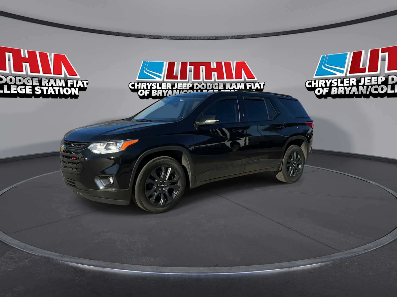 Thumbnail: 2021 Chevrolet Traverse - 4