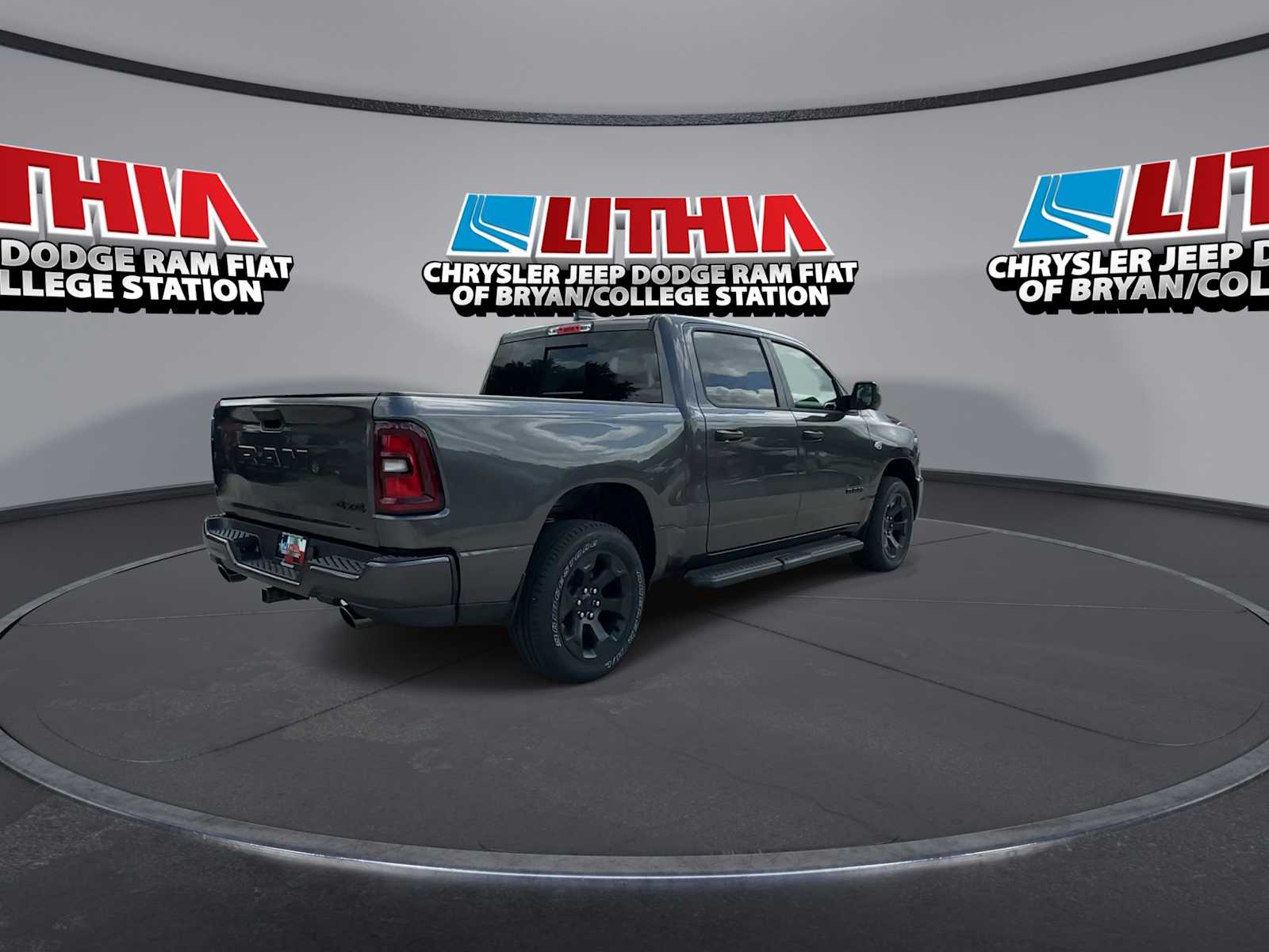 Thumbnail: 2026 RAM 1500 - 8