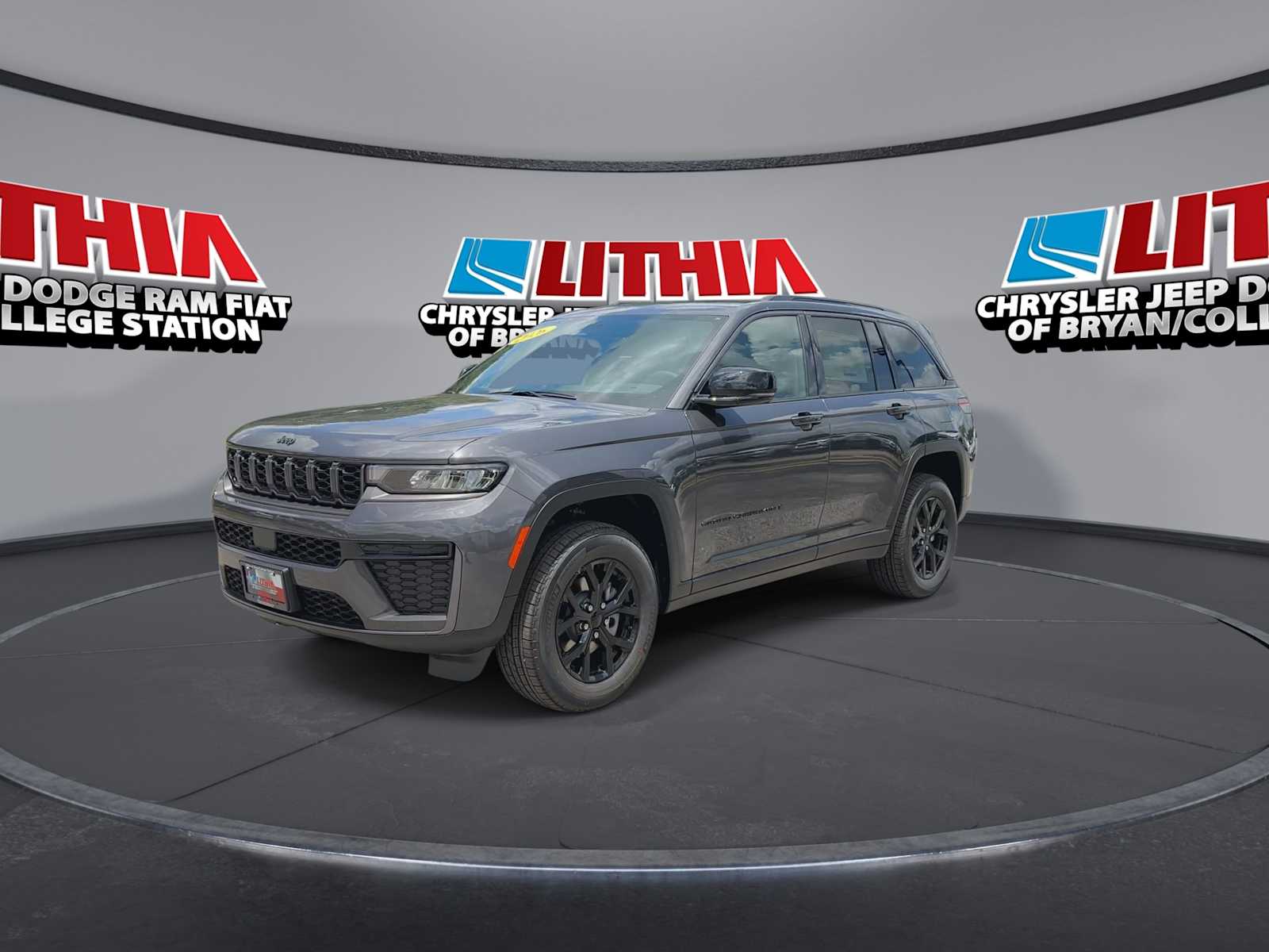 Thumbnail: 2026 Jeep Grand Cherokee - 4