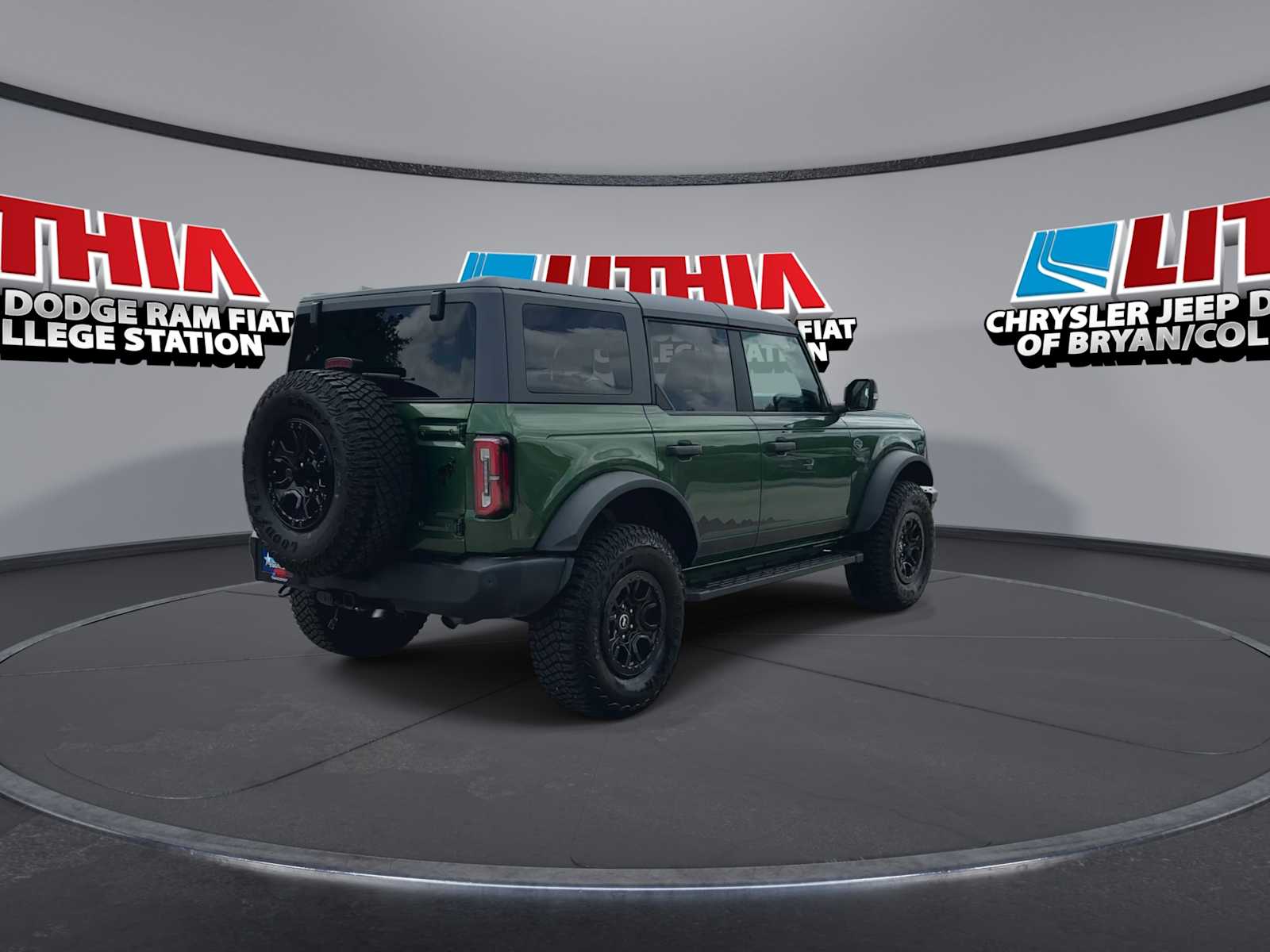 Thumbnail: 2022 Ford Bronco - 8