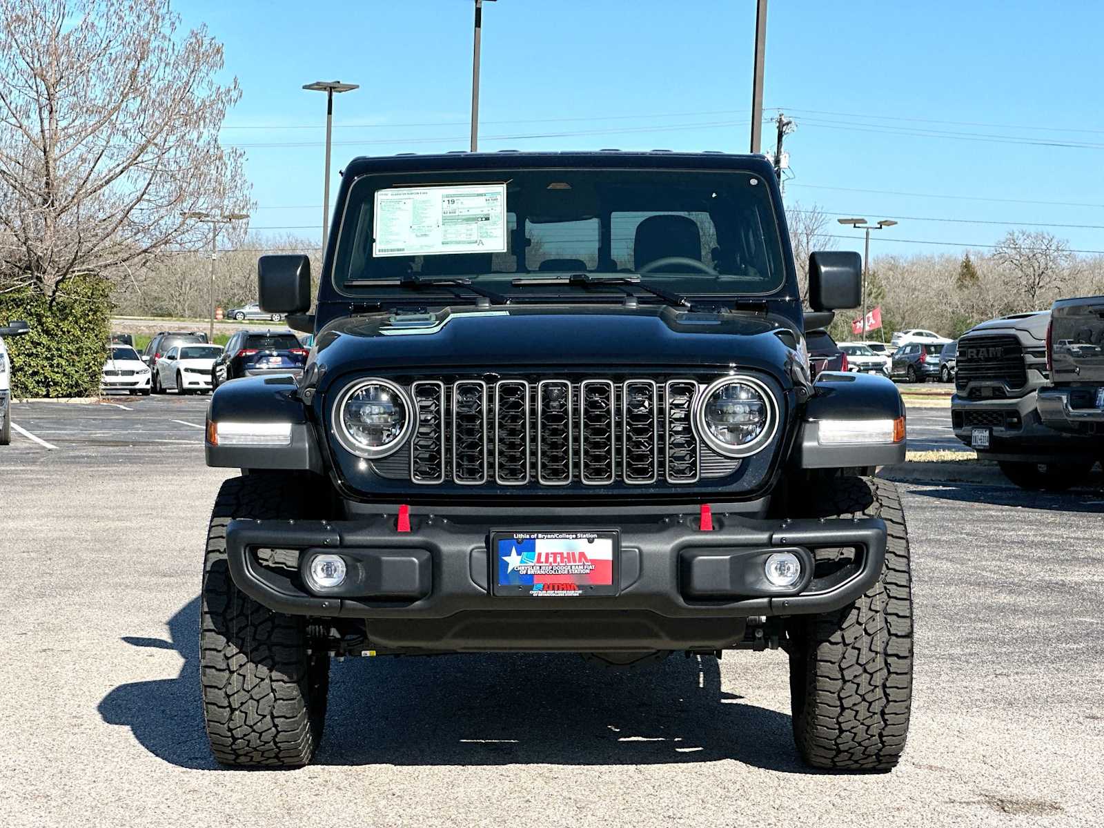 Thumbnail: 2026 Jeep Gladiator - 10