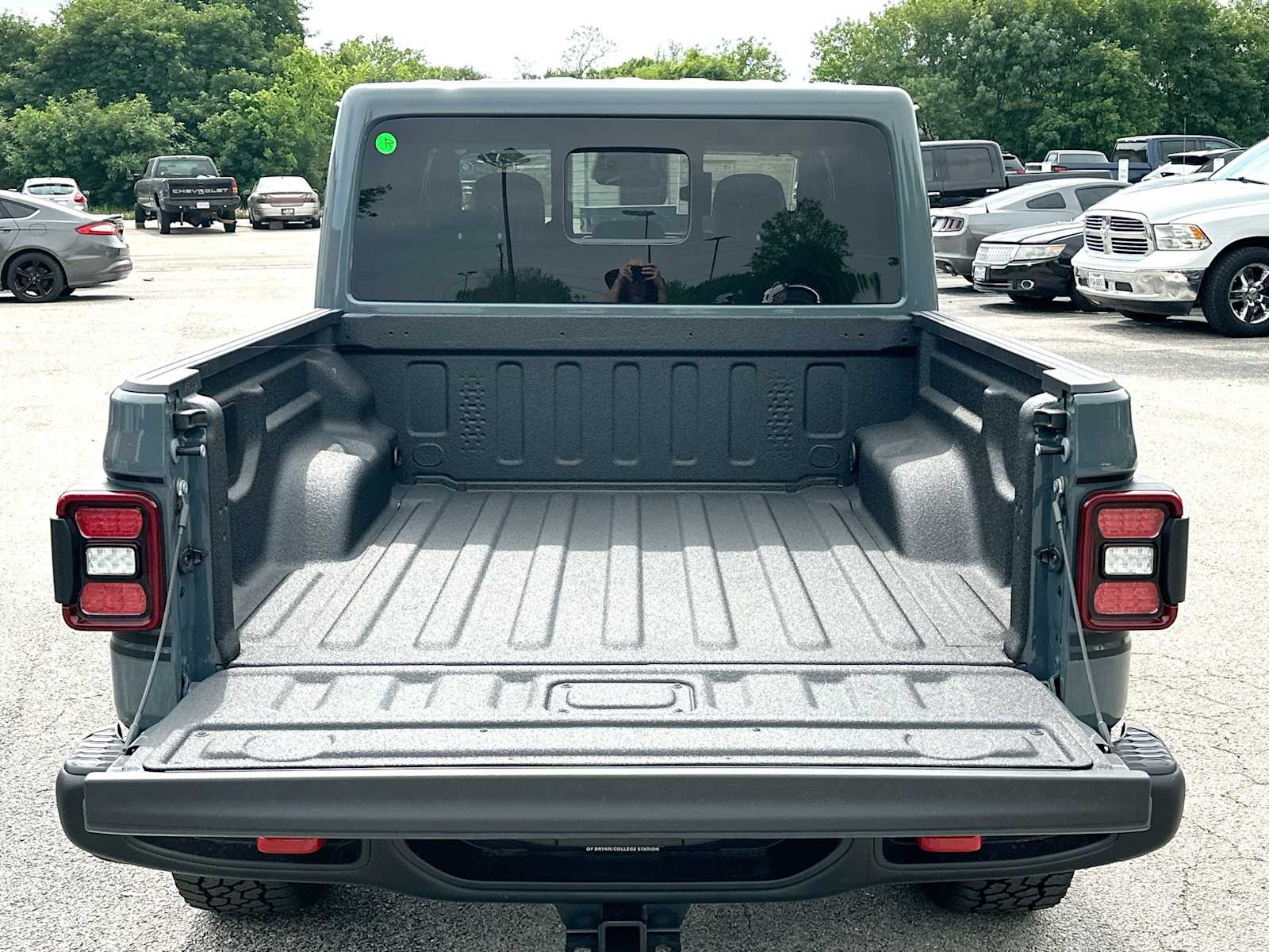 Thumbnail: 2026 Jeep Gladiator - 28