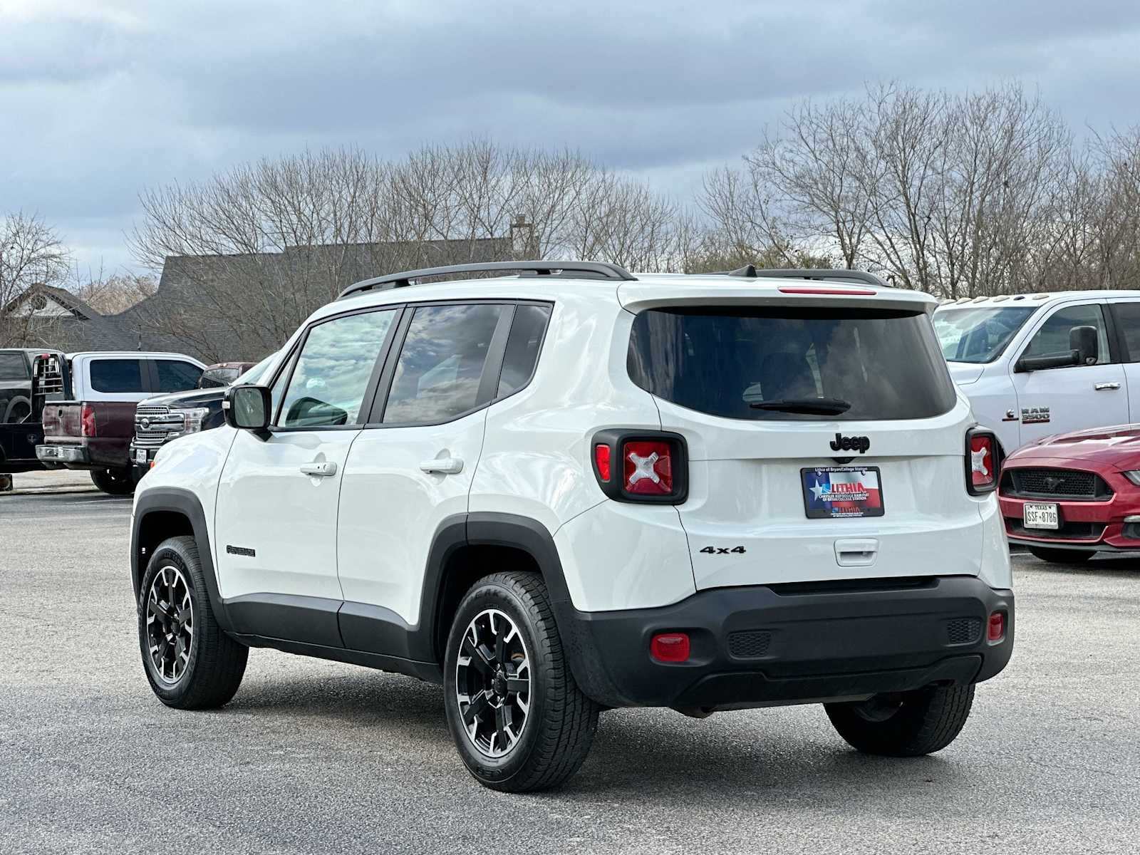 Thumbnail: 2023 Jeep Renegade - 13