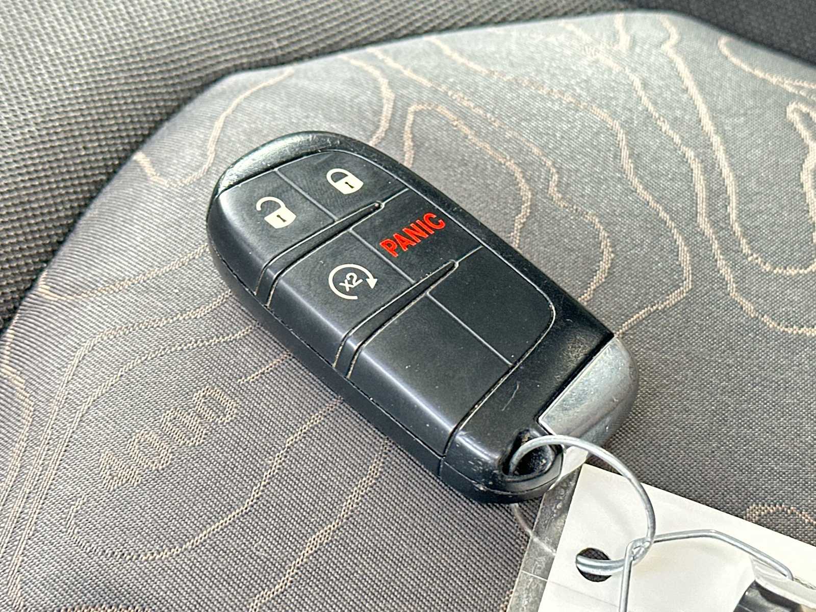 Thumbnail: 2023 Jeep Renegade - 29