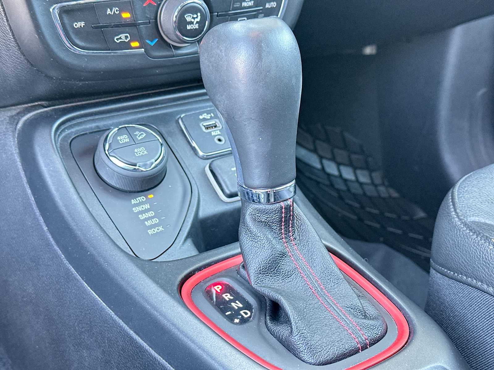 Thumbnail: 2021 Jeep Compass - 21