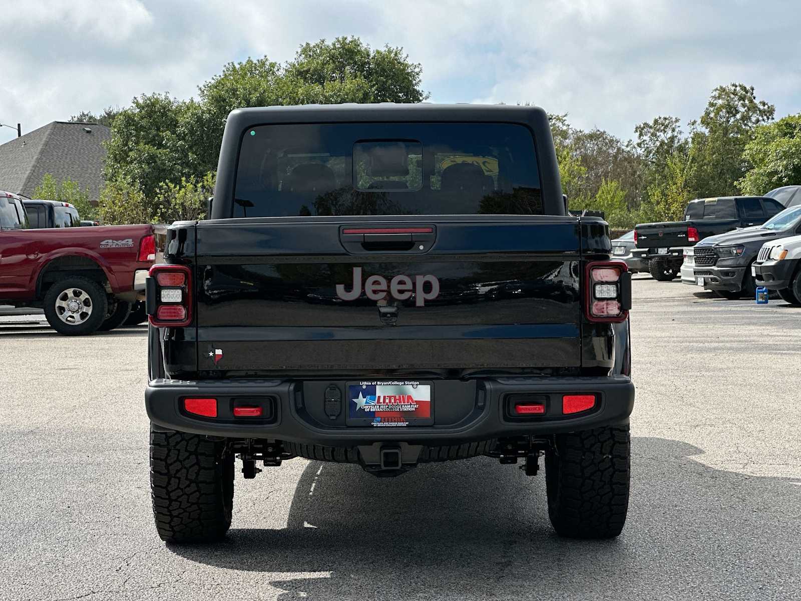 Thumbnail: 2025 Jeep Gladiator - 14