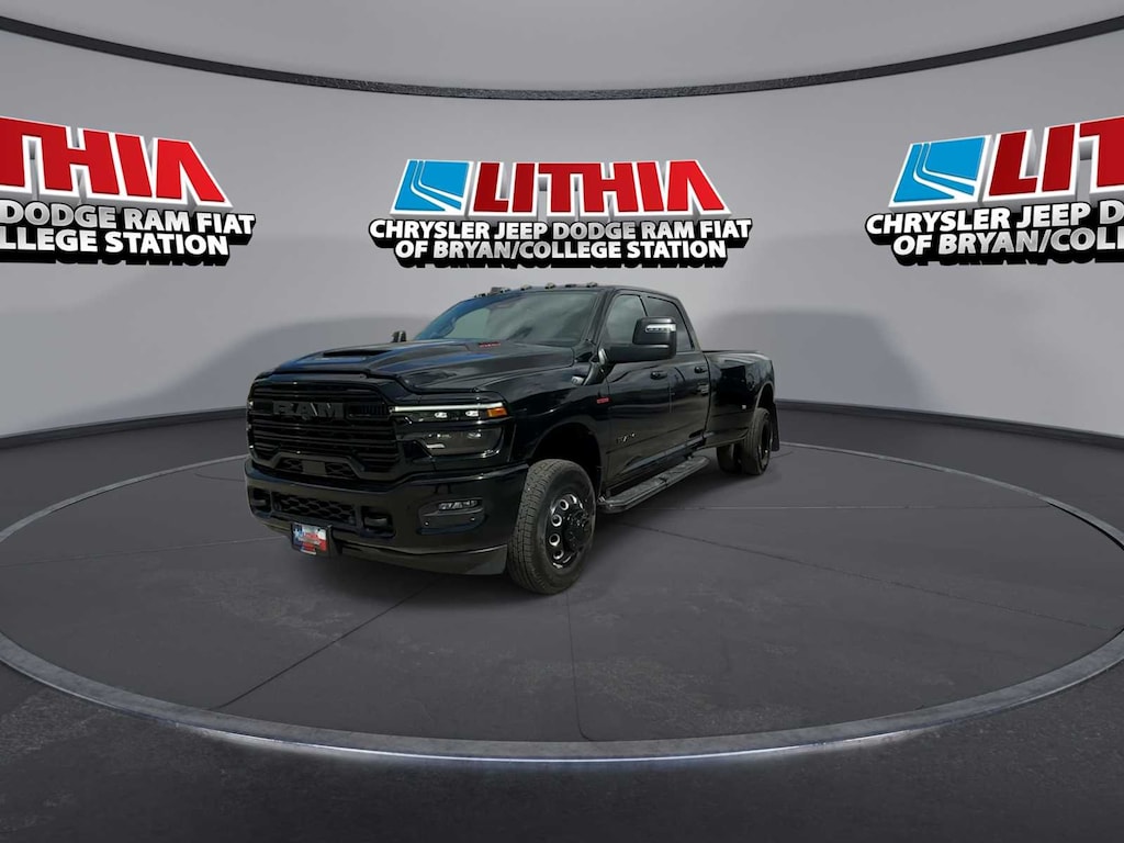 New 2026 Ram 3500 LARAMIE CREW CAB 4X4 8' BOX Pickup