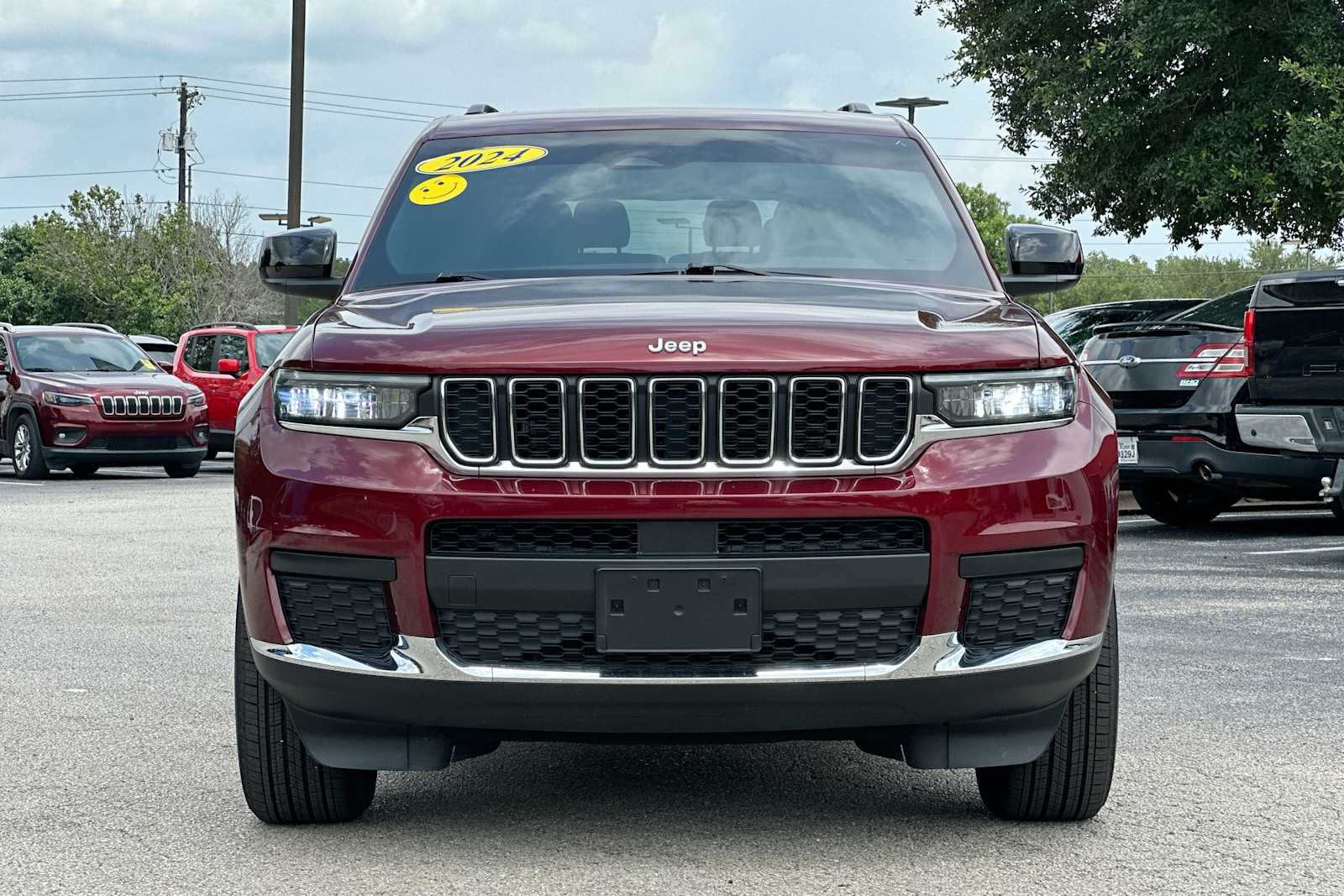 2024 Jeep Grand Cherokee L Laredo 10
