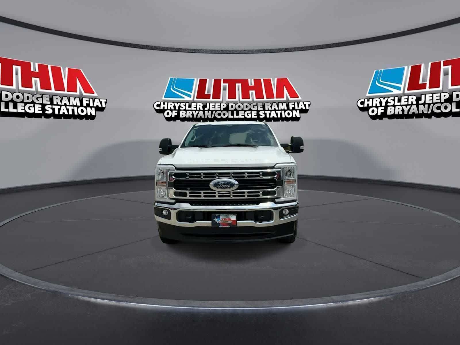 Thumbnail: 2025 Ford F-250 - 3