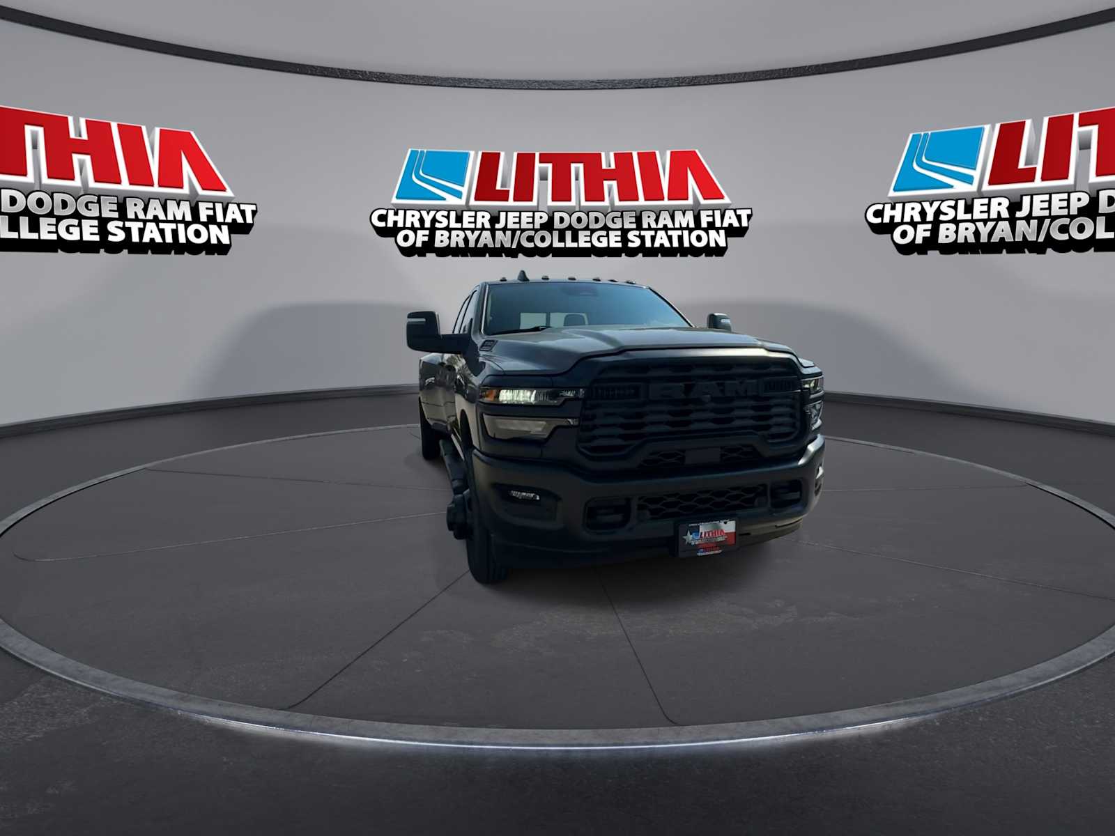 New 2027 Ram 3500 TRADESMAN CREW CAB 4X4 Pickup