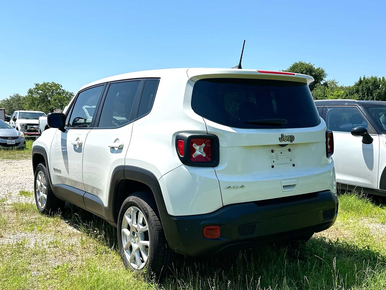 Thumbnail: 2023 Jeep Renegade - 6