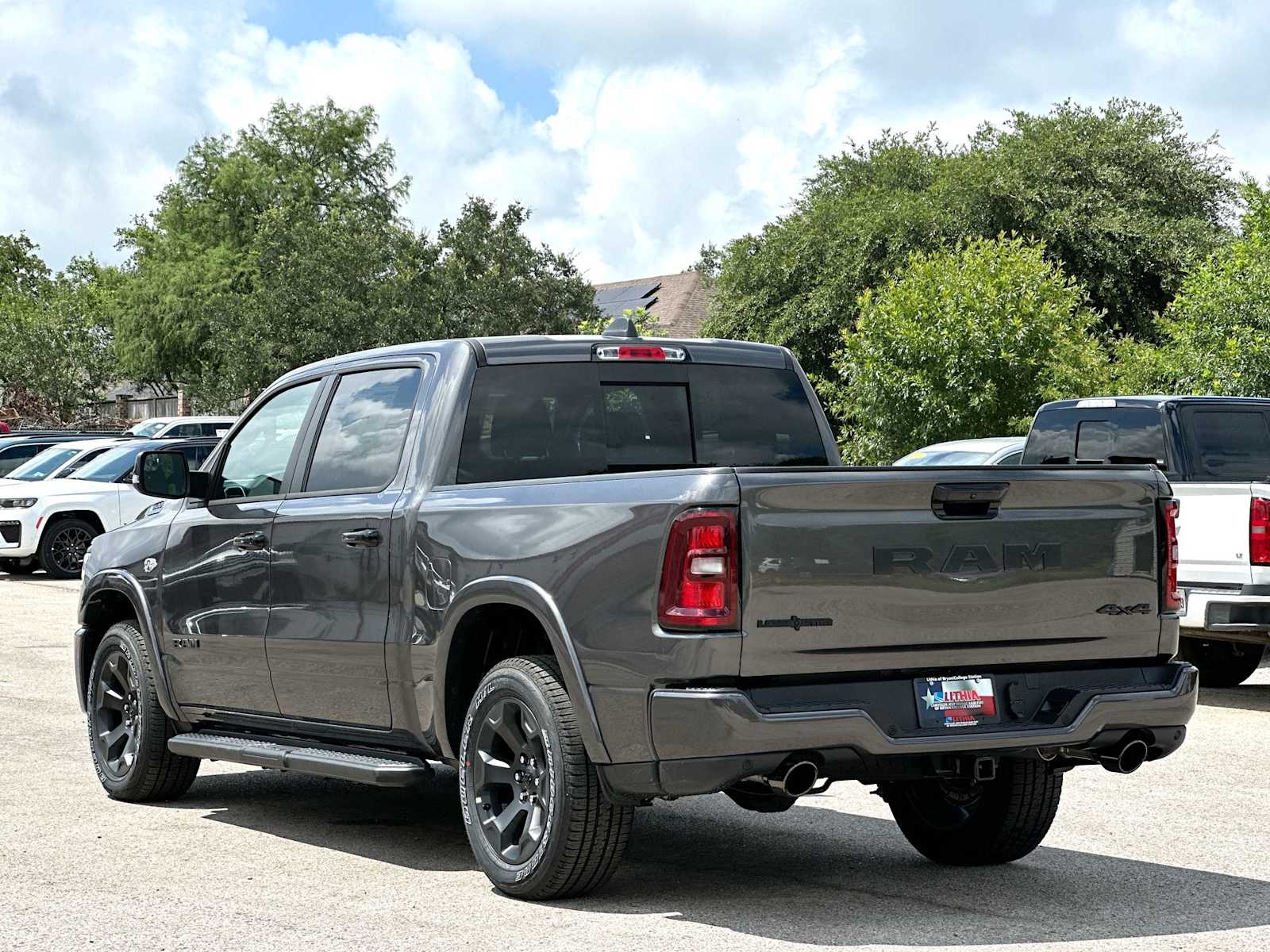 Thumbnail: 2026 RAM 1500 - 13