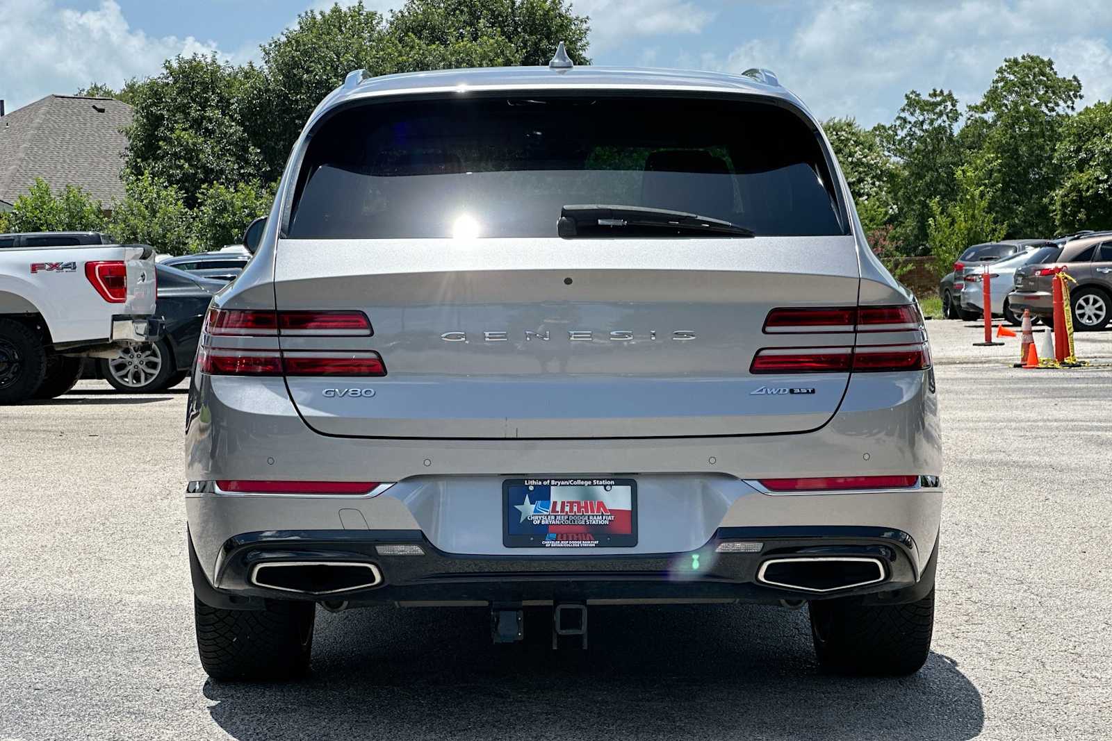 Thumbnail: 2021 Genesis GV80 - 14