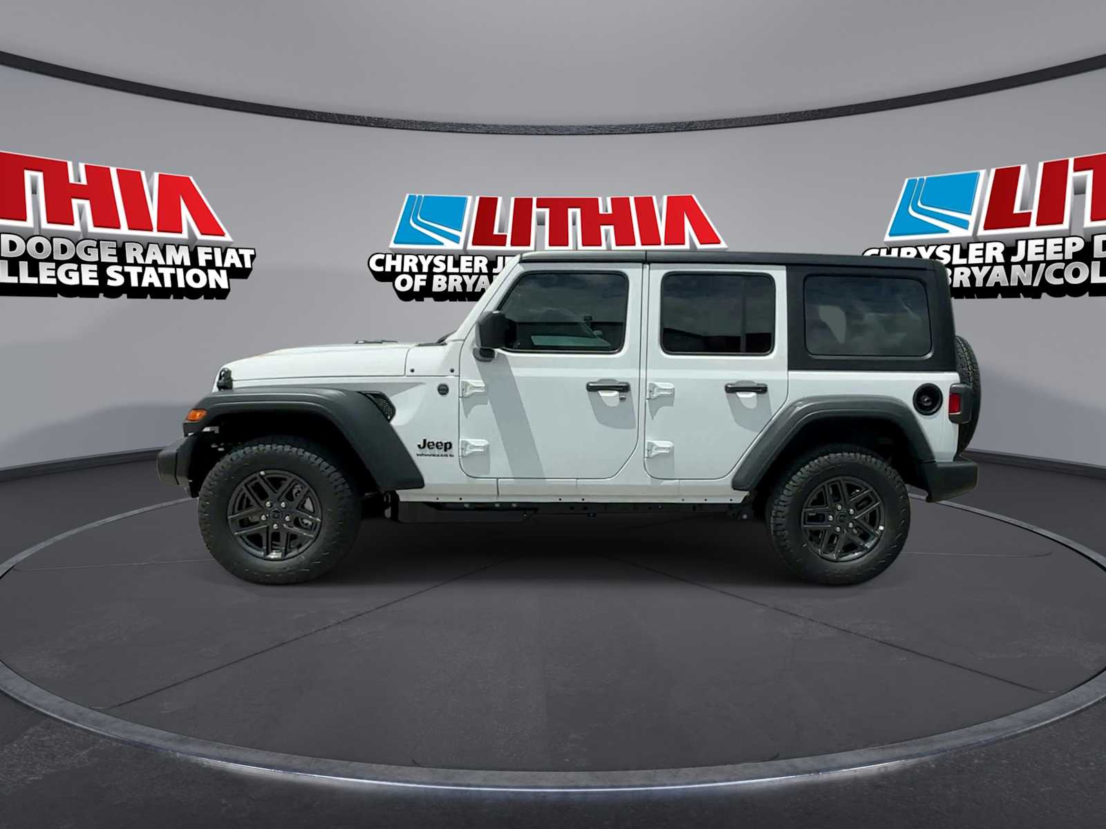 Thumbnail: 2026 Jeep Wrangler - 4