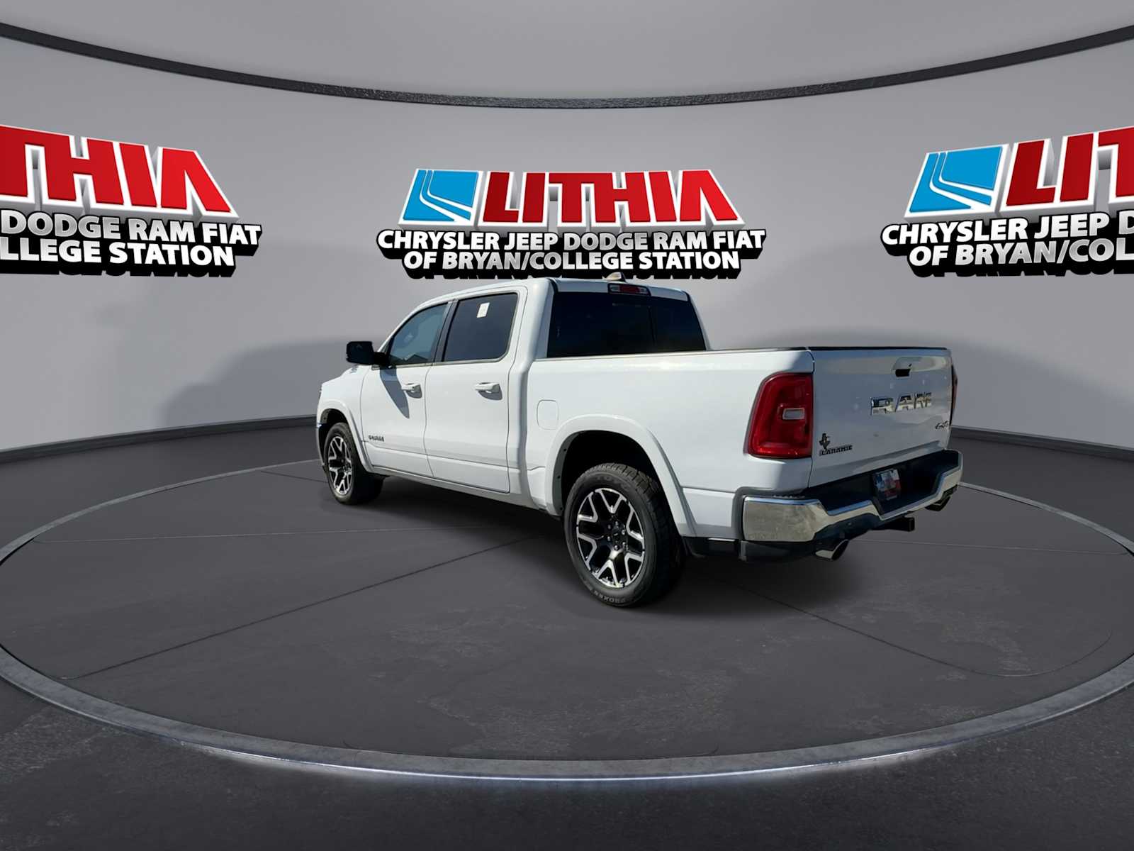 Thumbnail: 2025 RAM 1500 - 6