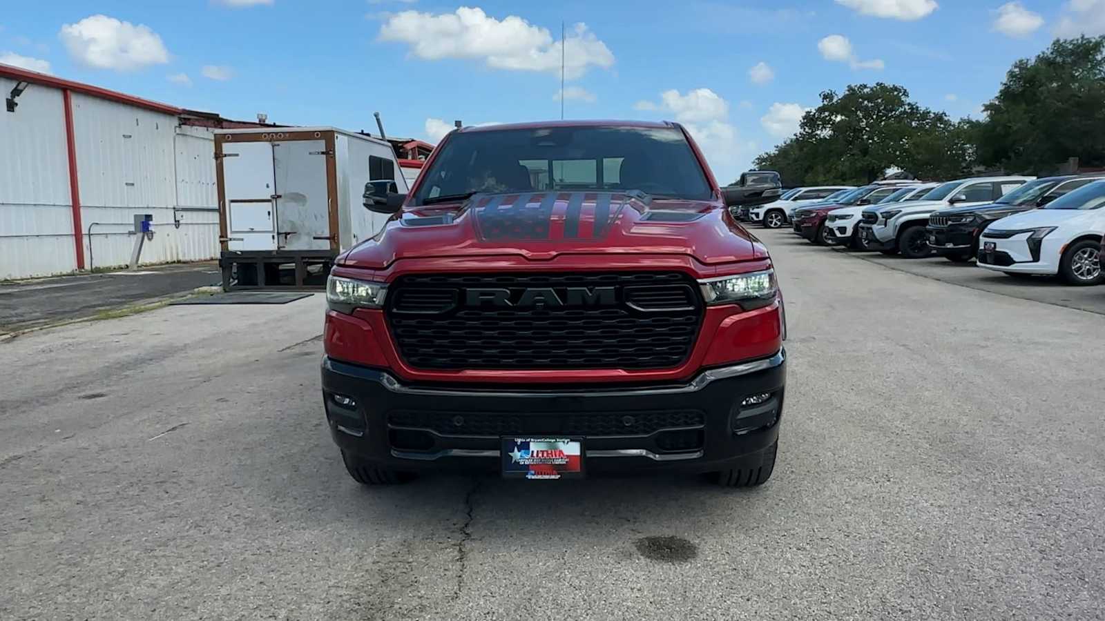Thumbnail: 2026 RAM 1500 - 3