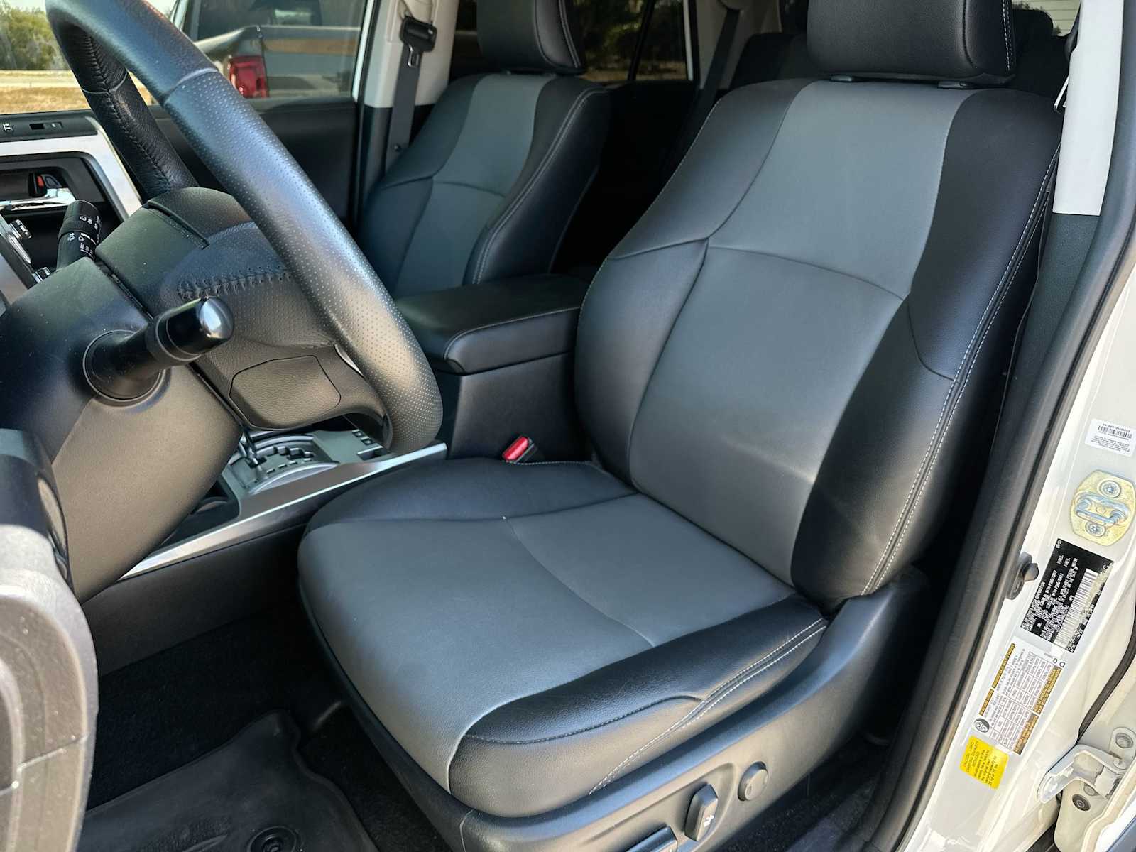 Thumbnail: 2022 Toyota 4Runner - 17