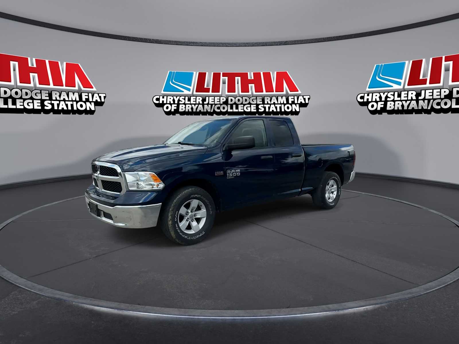 Thumbnail: 2024 RAM 1500 Classic - 4