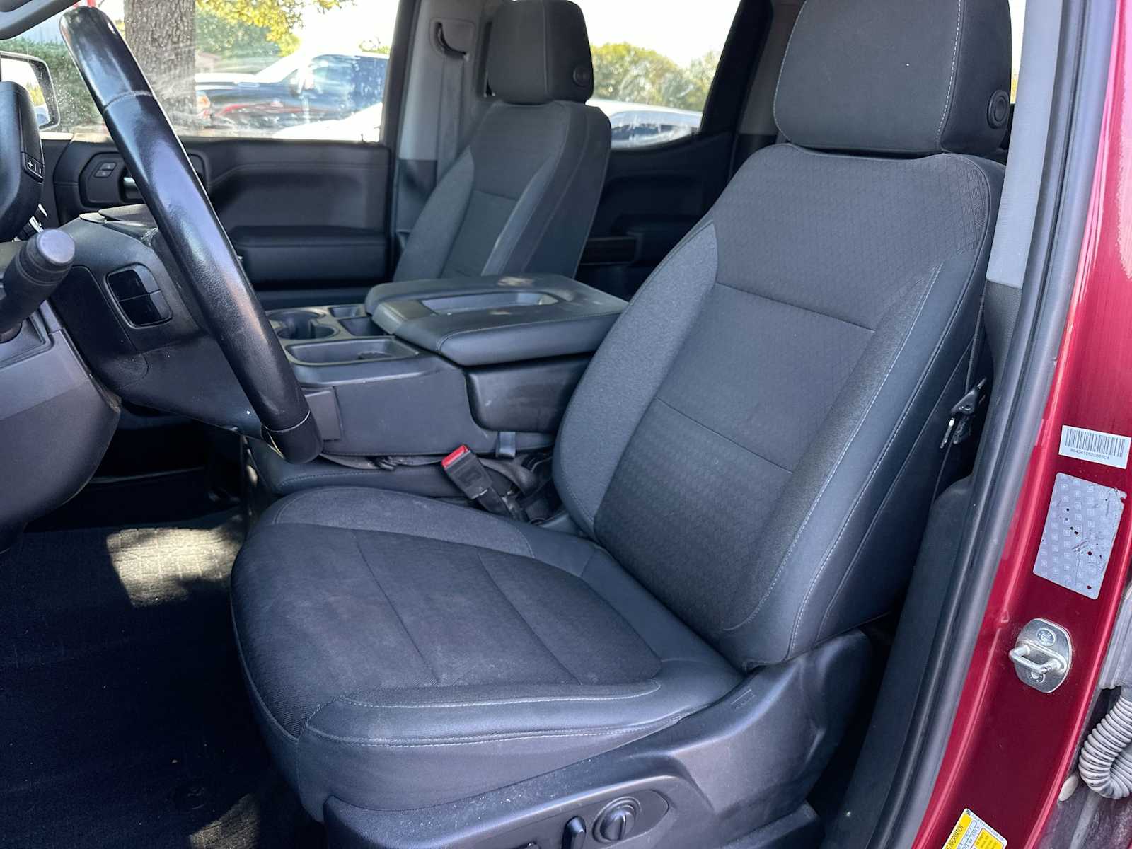 Thumbnail: 2019 Chevrolet Silverado 1500 - 17