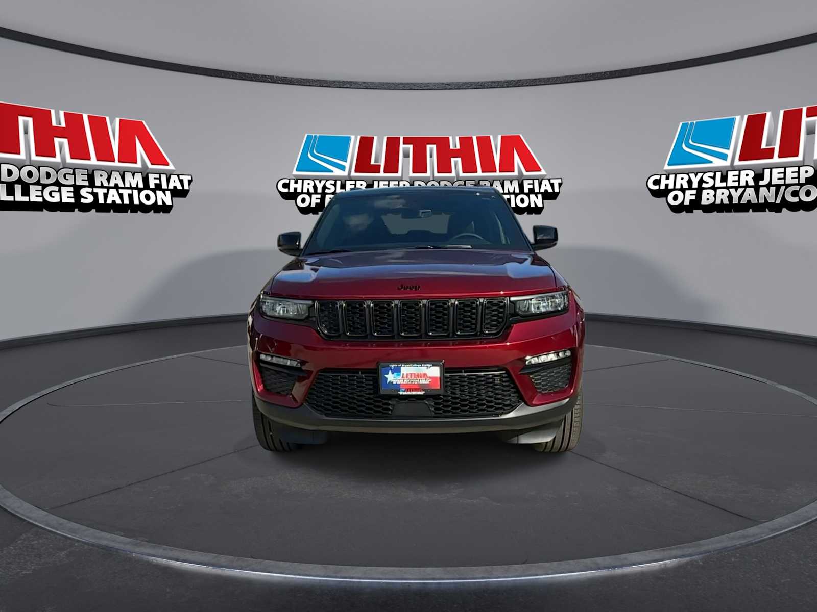 Thumbnail: 2025 Jeep Grand Cherokee - 3