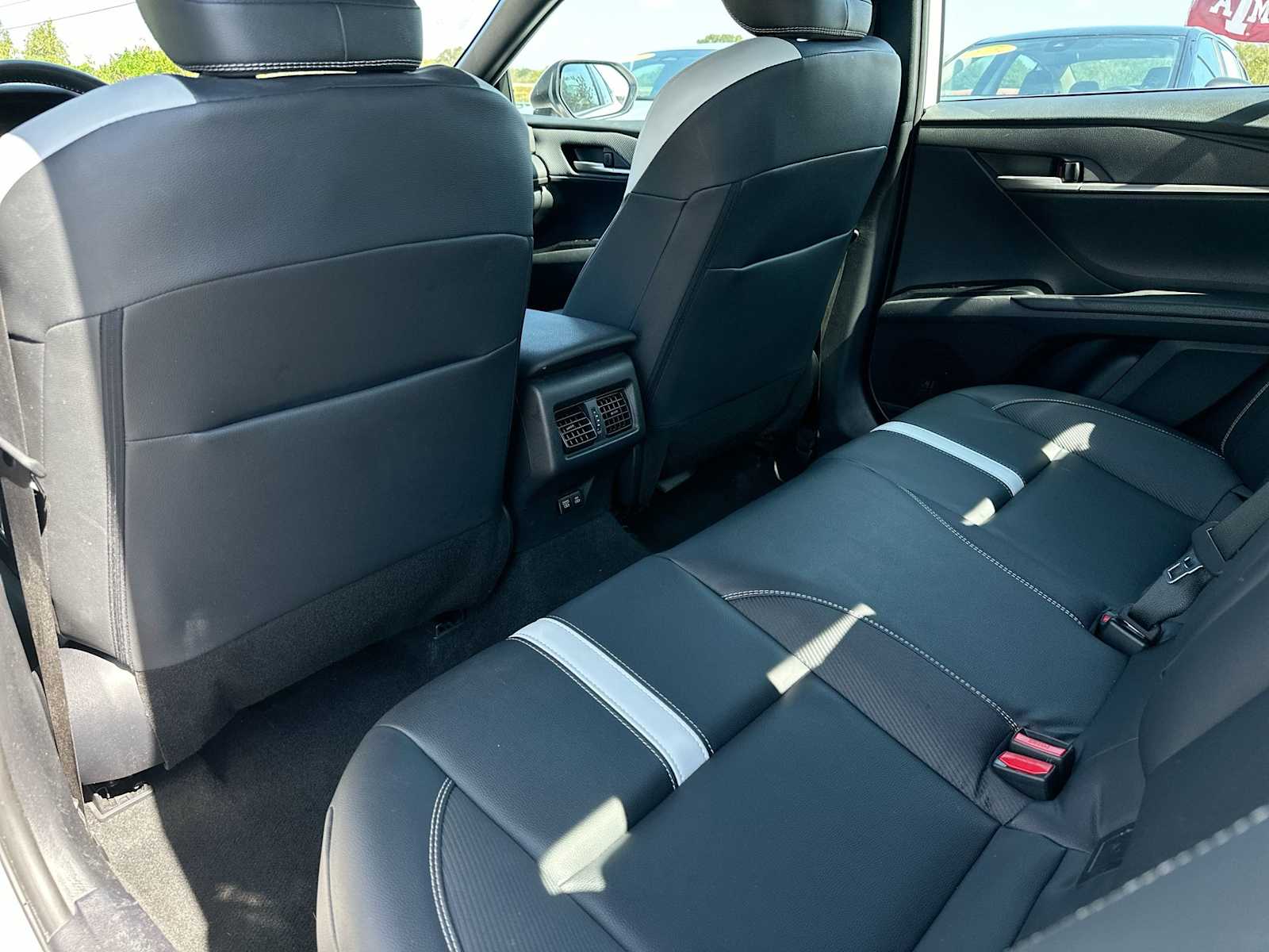 Thumbnail: 2025 Toyota Camry - 24