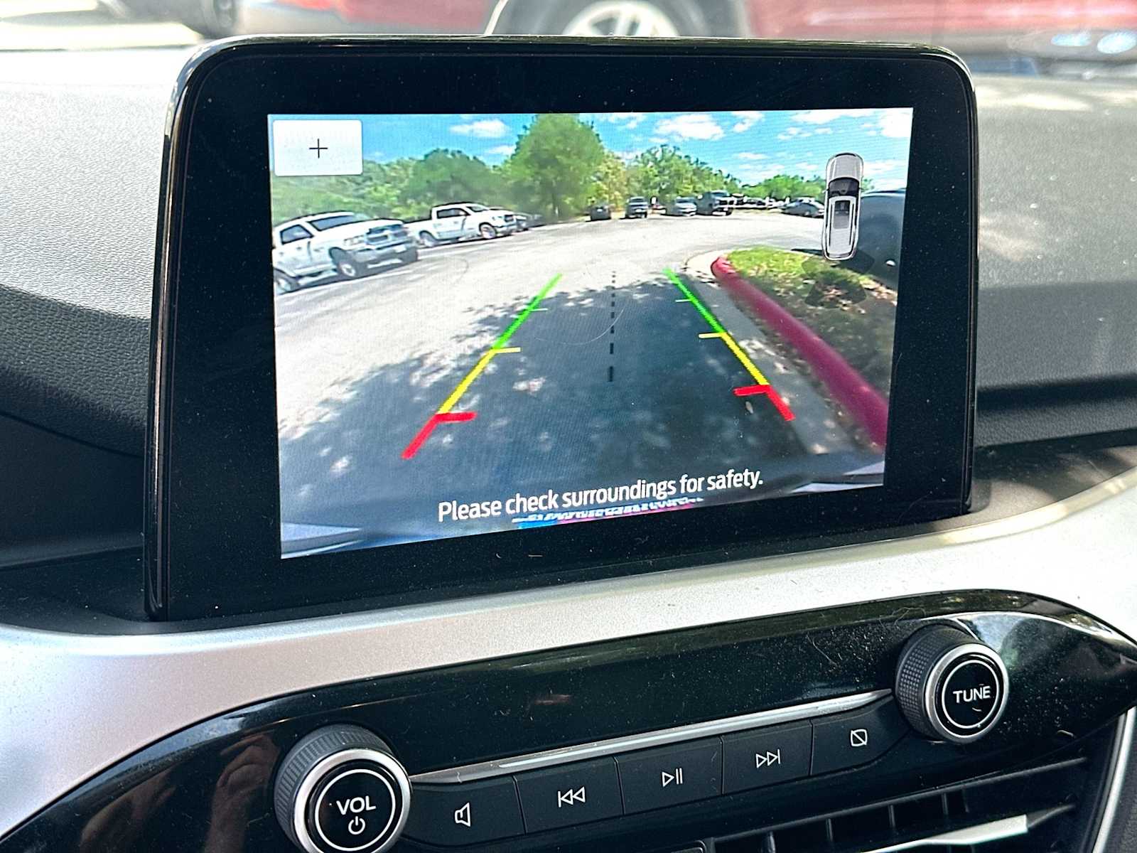 Thumbnail: 2020 Ford Escape - 20