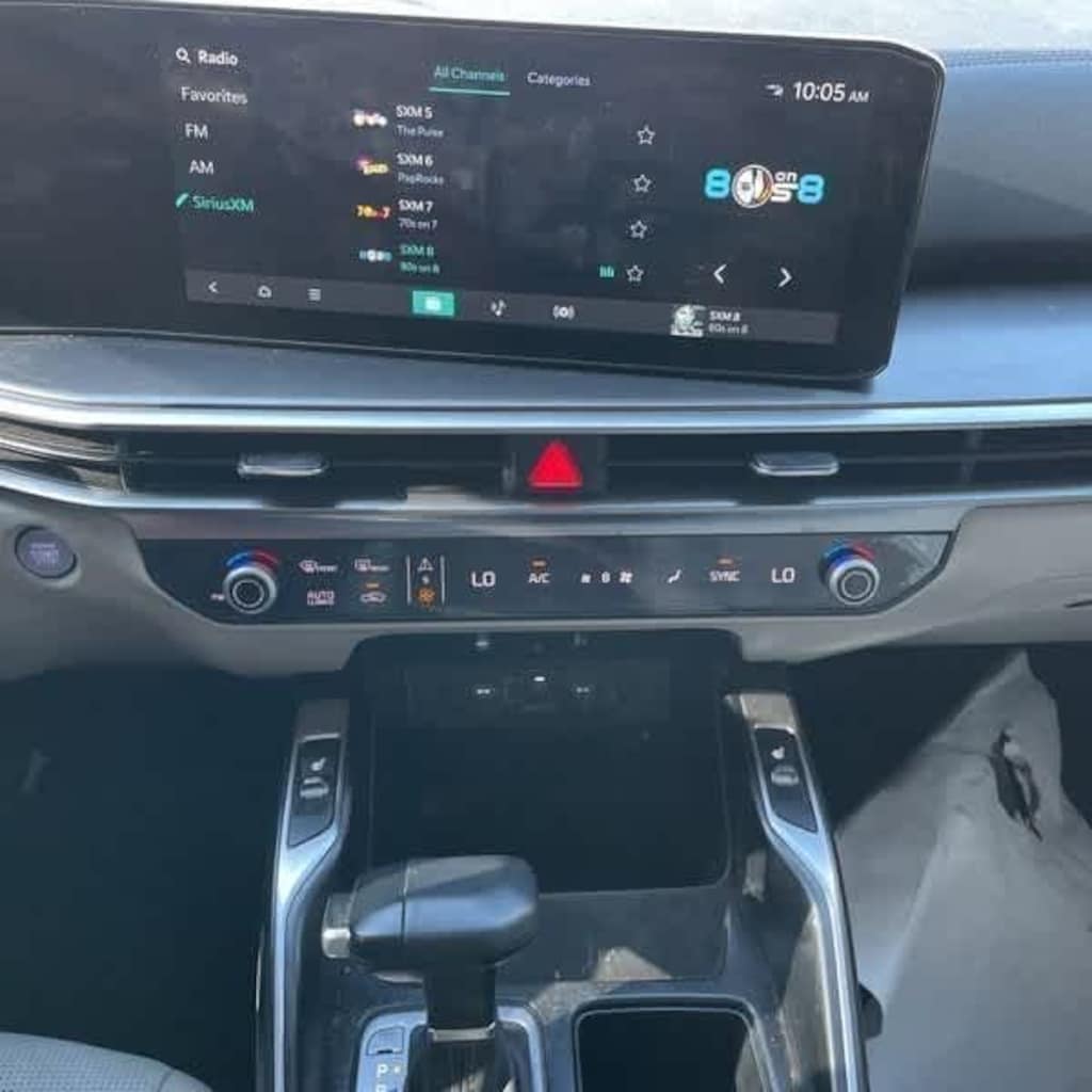 Used 2025 Kia Sorento S SUV