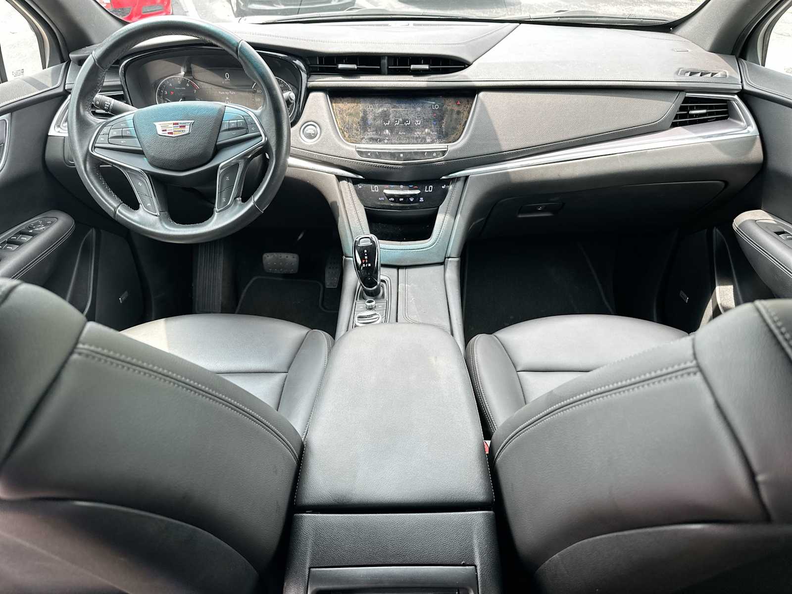 Thumbnail: 2021 Cadillac XT5 - 25