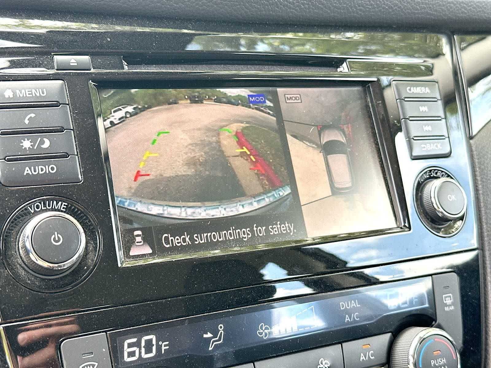 Thumbnail: 2022 Nissan Rogue Sport - 20