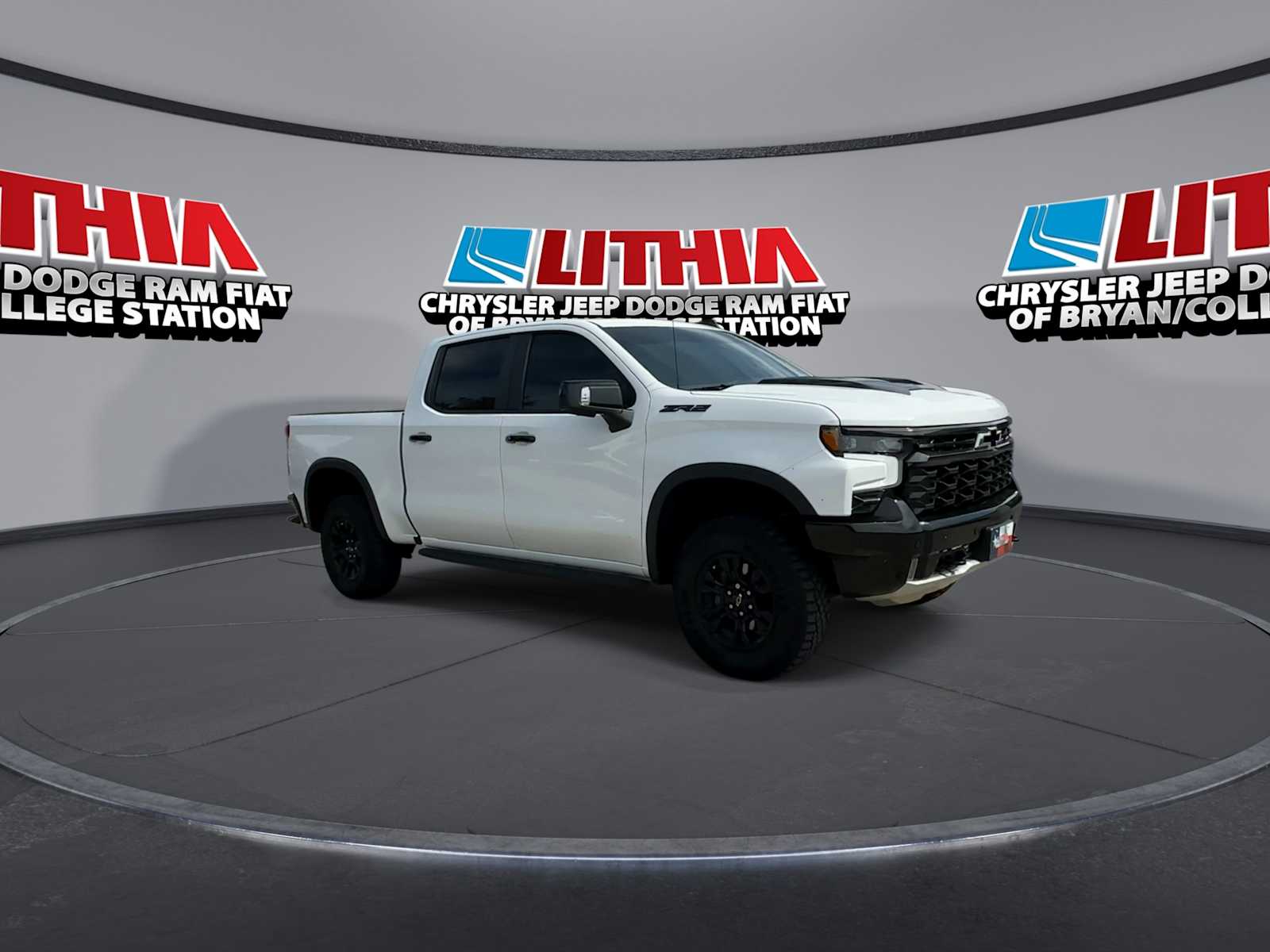 Thumbnail: 2025 Chevrolet Silverado 1500 - 2