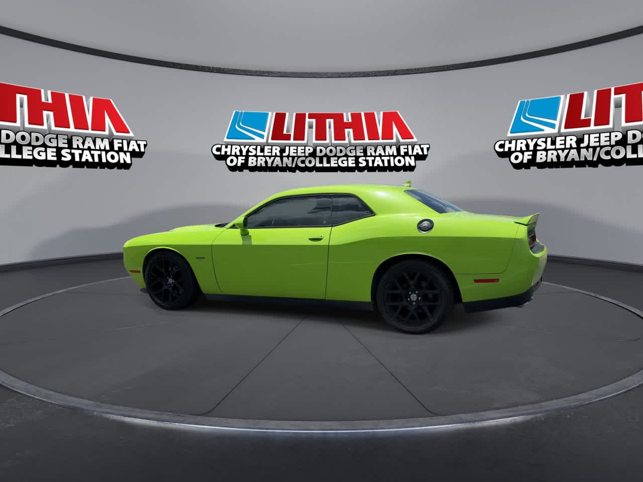 Thumbnail: 2015 Dodge Challenger - 5