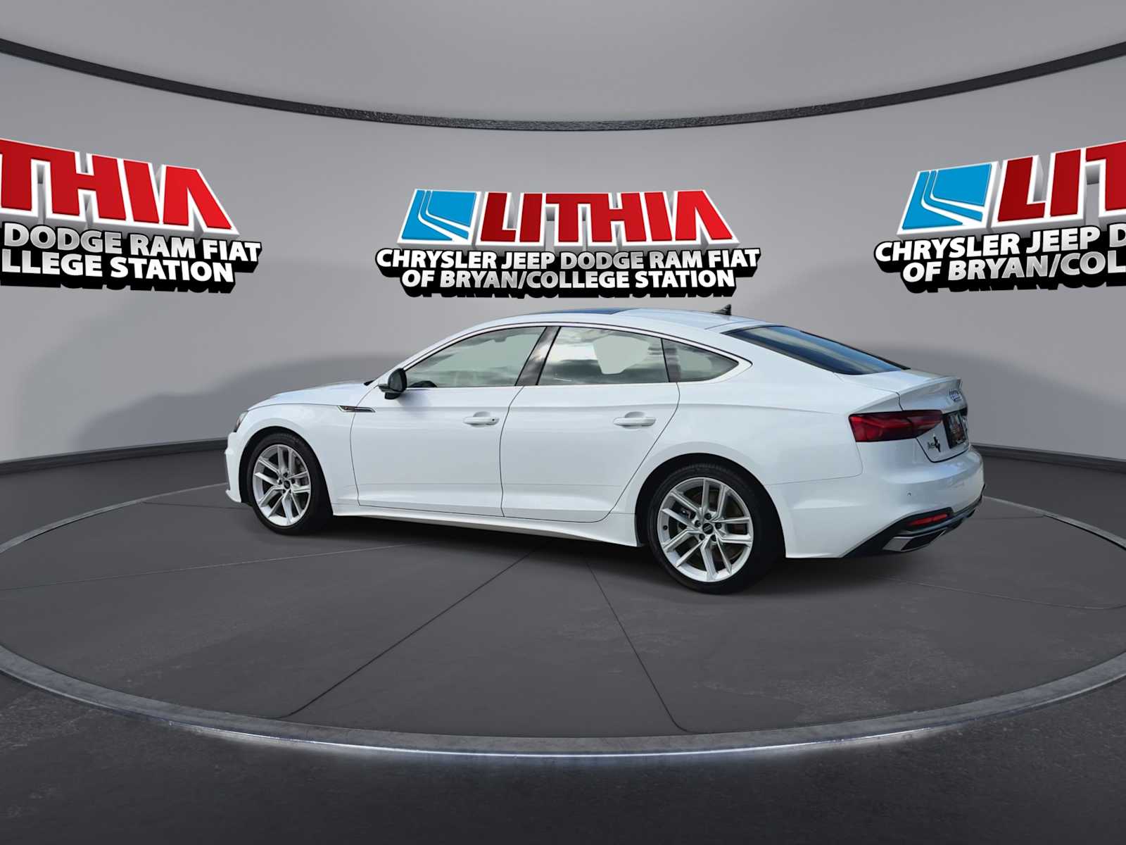 Thumbnail: 2024 Audi A5 - 6