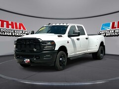 2026 Ram 3500 TRADESMAN CREW CAB 4X4 8' BOX Pickup Bryan, TX