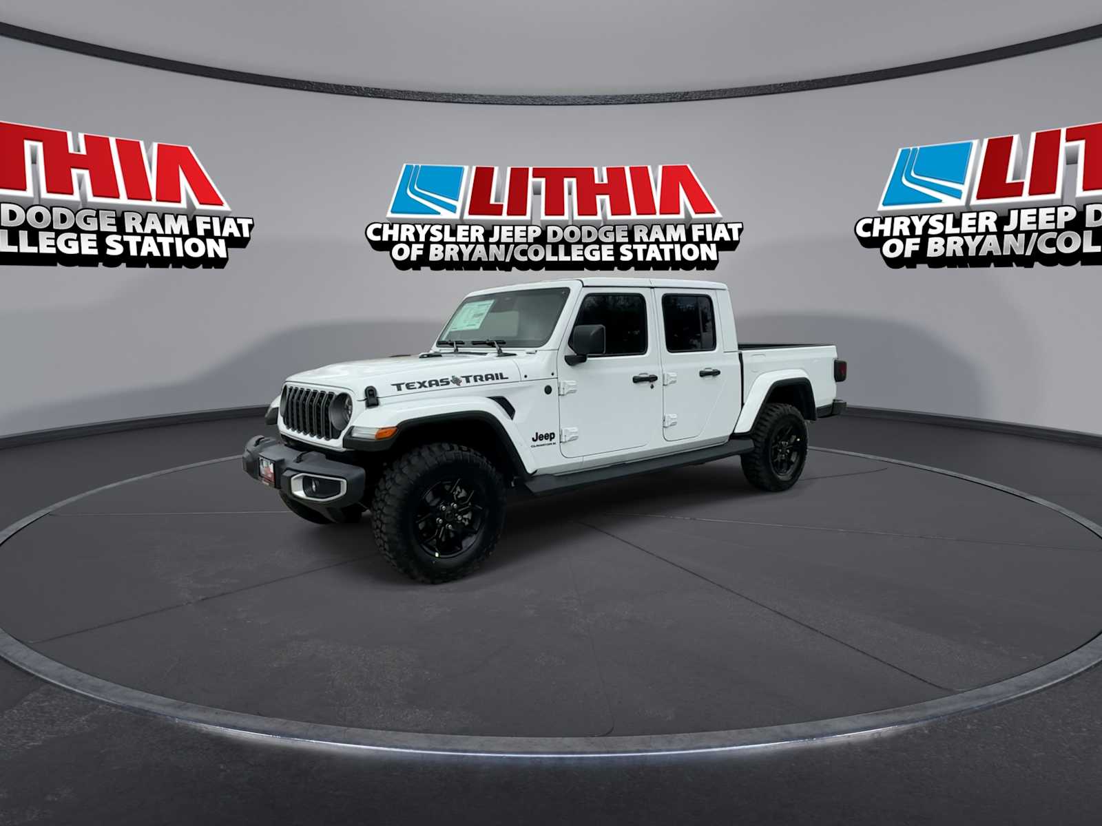 Thumbnail: 2026 Jeep Gladiator - 4