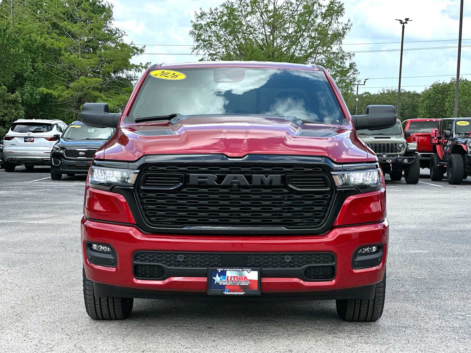 Thumbnail: 2026 RAM 1500 - 10