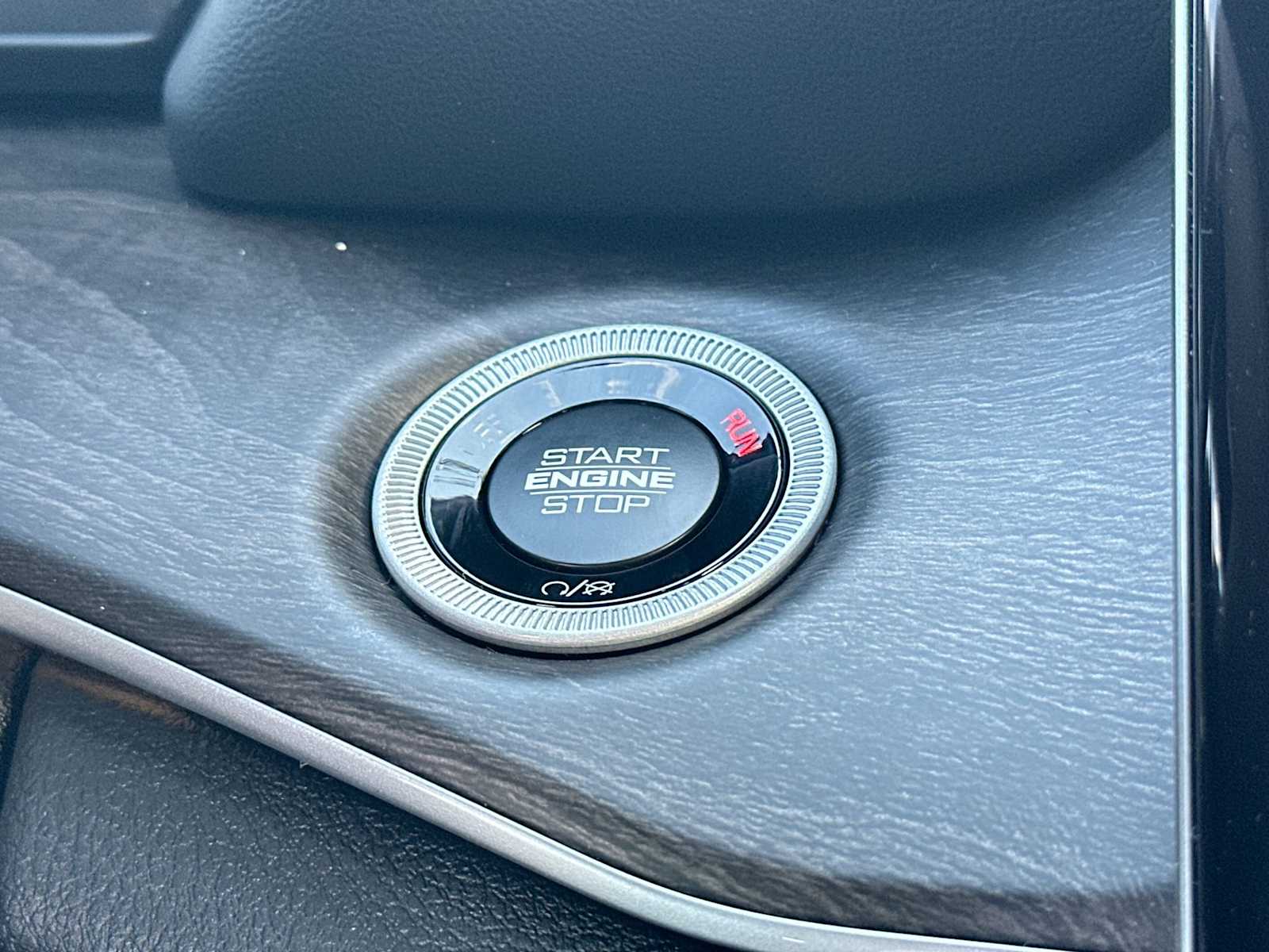 Thumbnail: 2025 Jeep Grand Cherokee - 28