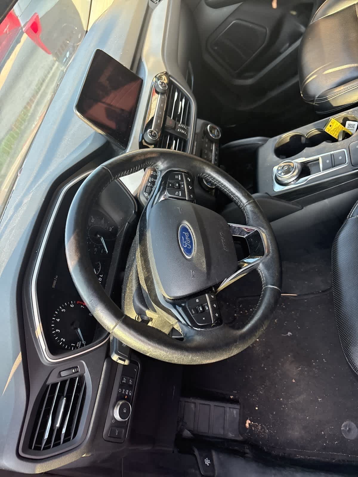 Thumbnail: 2021 Ford Escape - 5