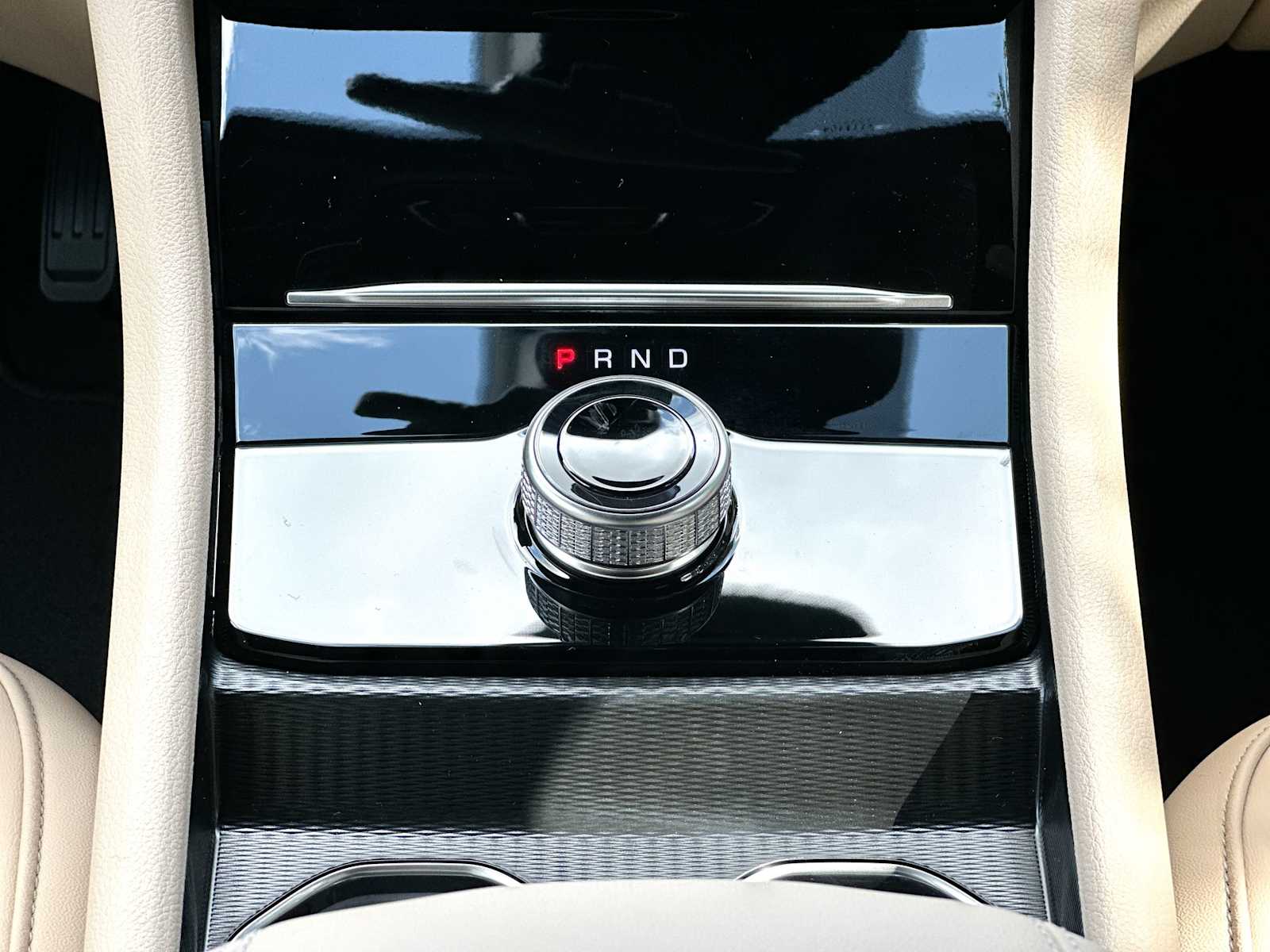 Thumbnail: 2026 Jeep Grand Cherokee - 21