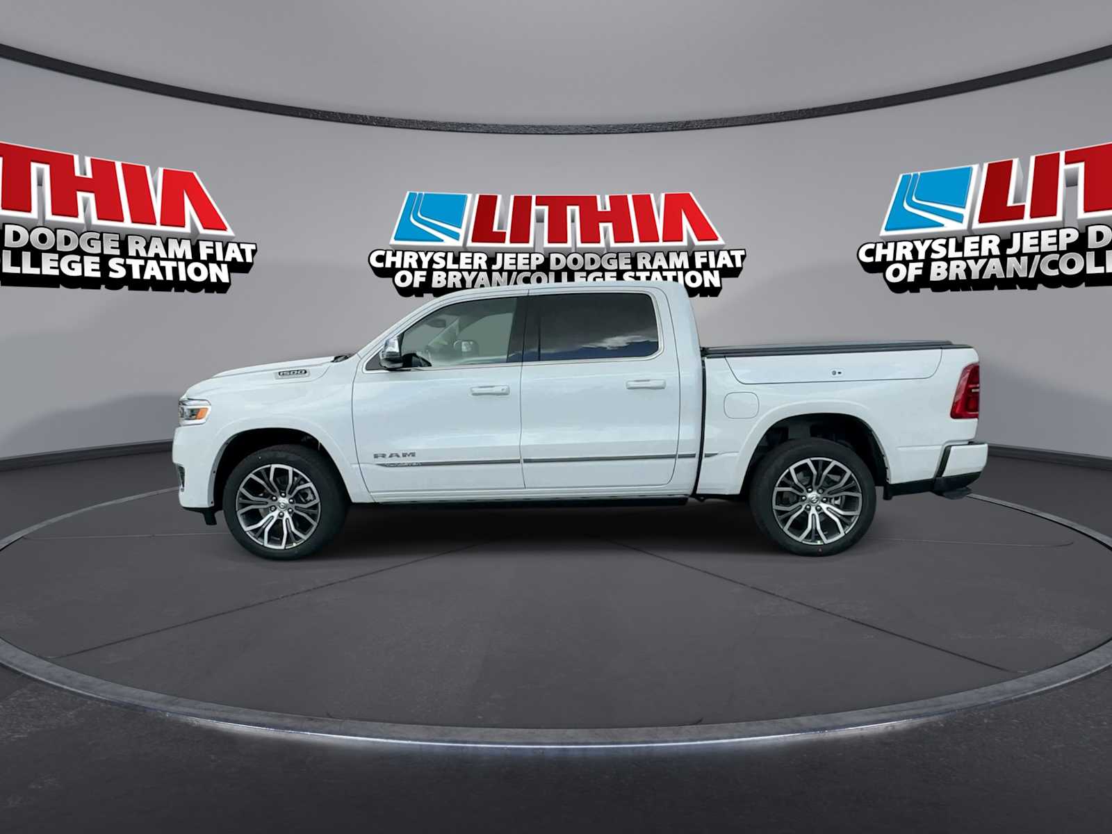 Thumbnail: 2026 RAM 1500 - 5