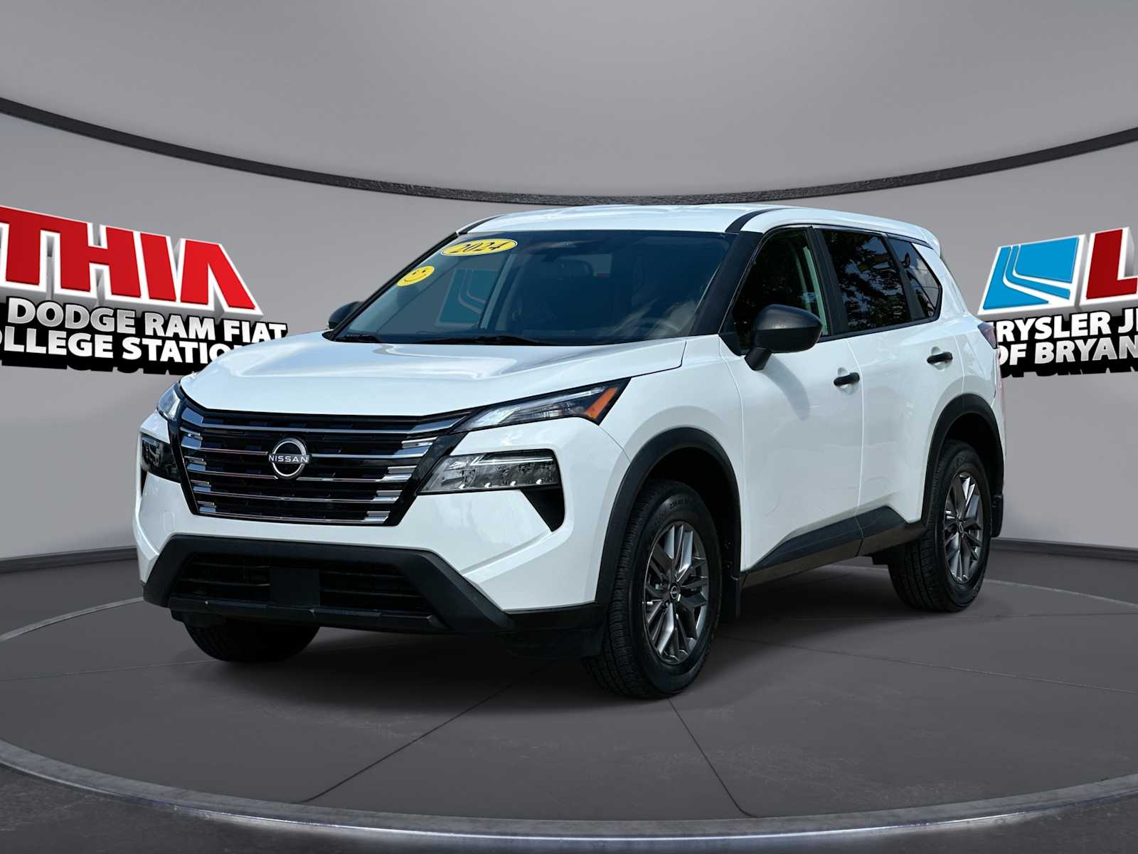 Thumbnail: 2024 Nissan Rogue - 1