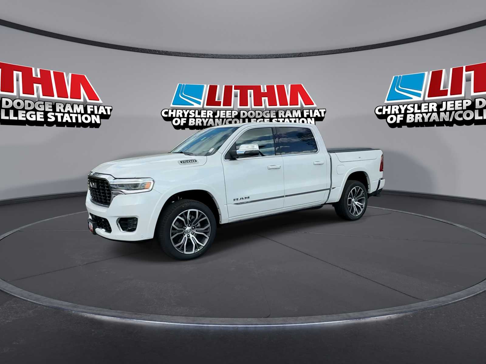 Thumbnail: 2026 RAM 1500 - 4