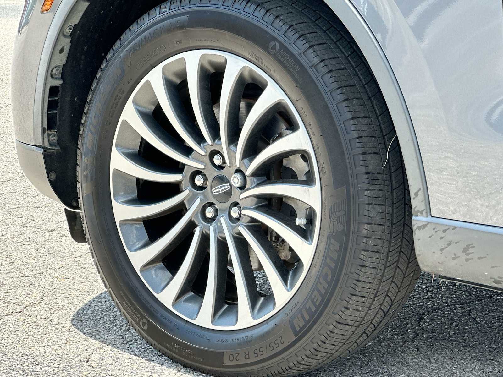 Thumbnail: 2021 Lincoln Aviator - 11