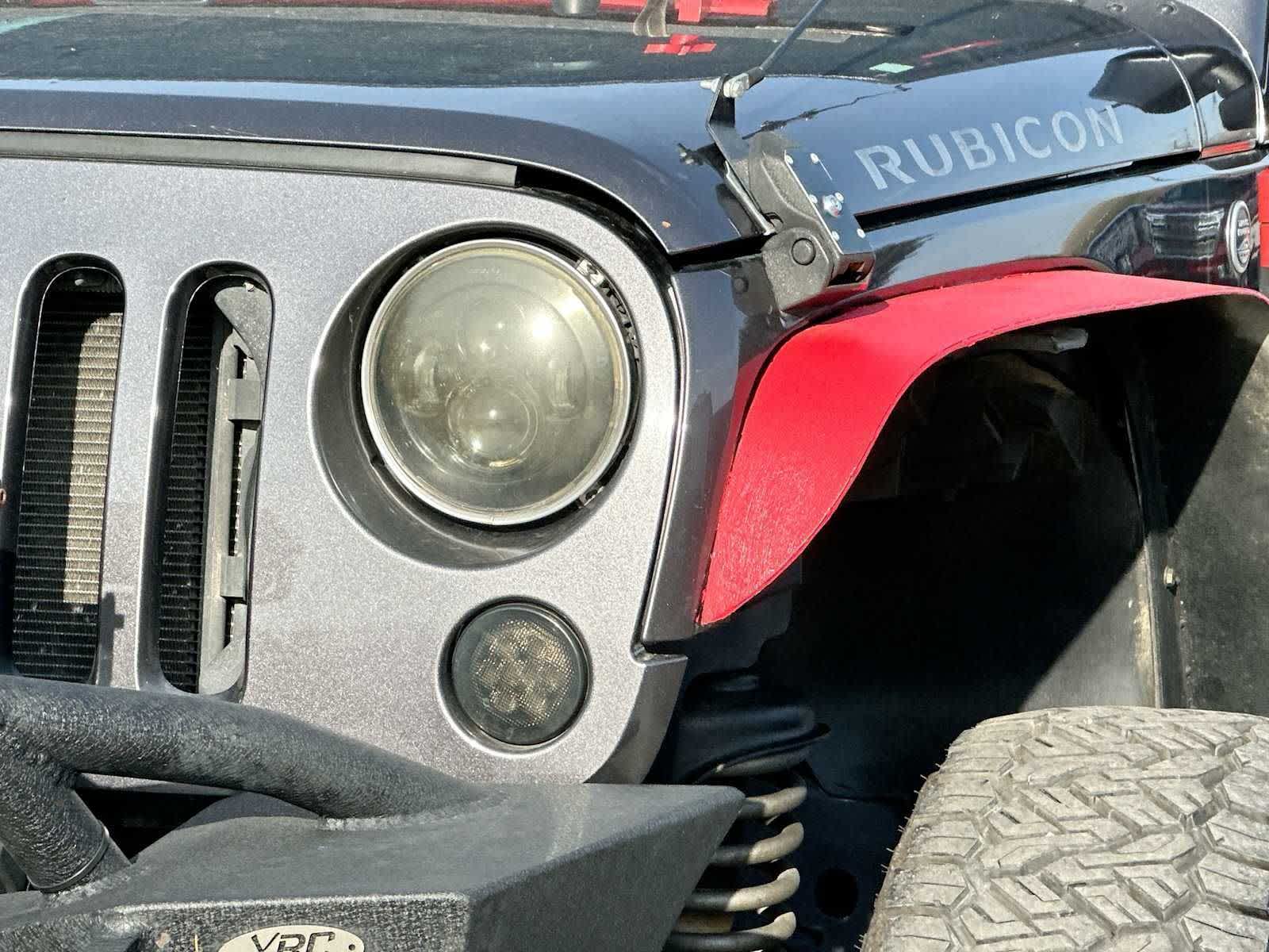 Thumbnail: 2016 Jeep Wrangler - 16