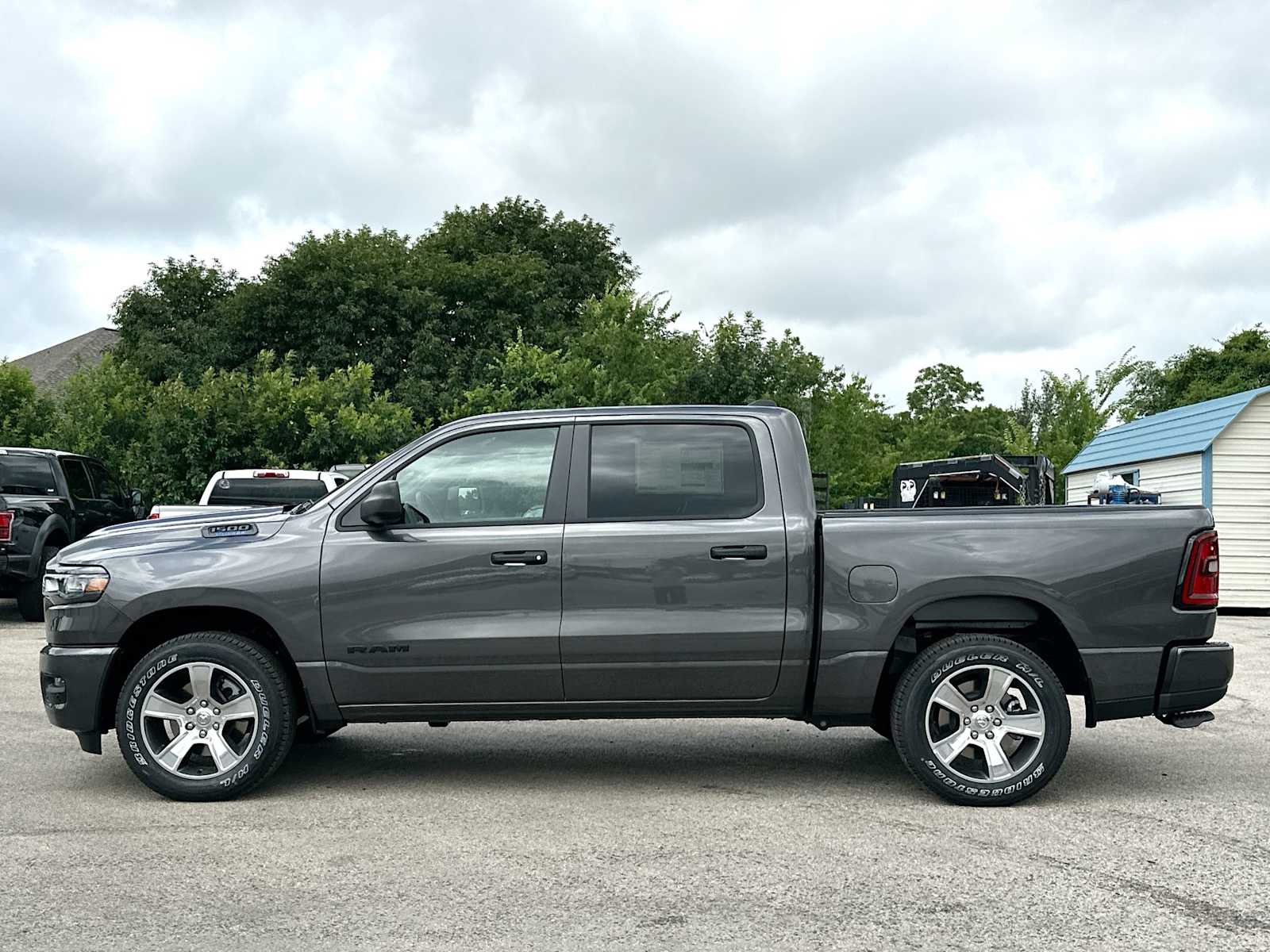 Thumbnail: 2026 RAM 1500 - 12