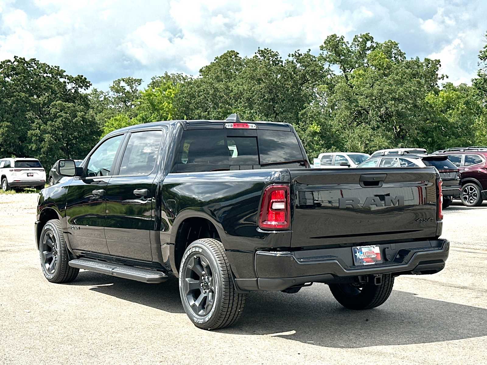Thumbnail: 2026 RAM 1500 - 13