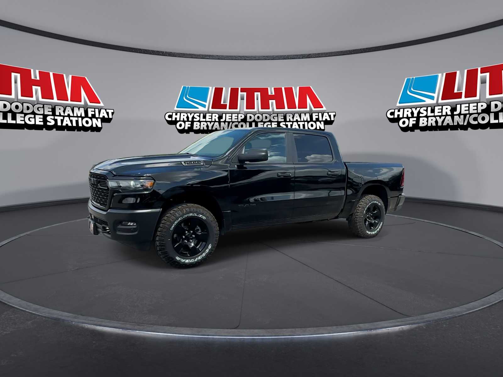 Thumbnail: 2026 RAM 1500 - 4